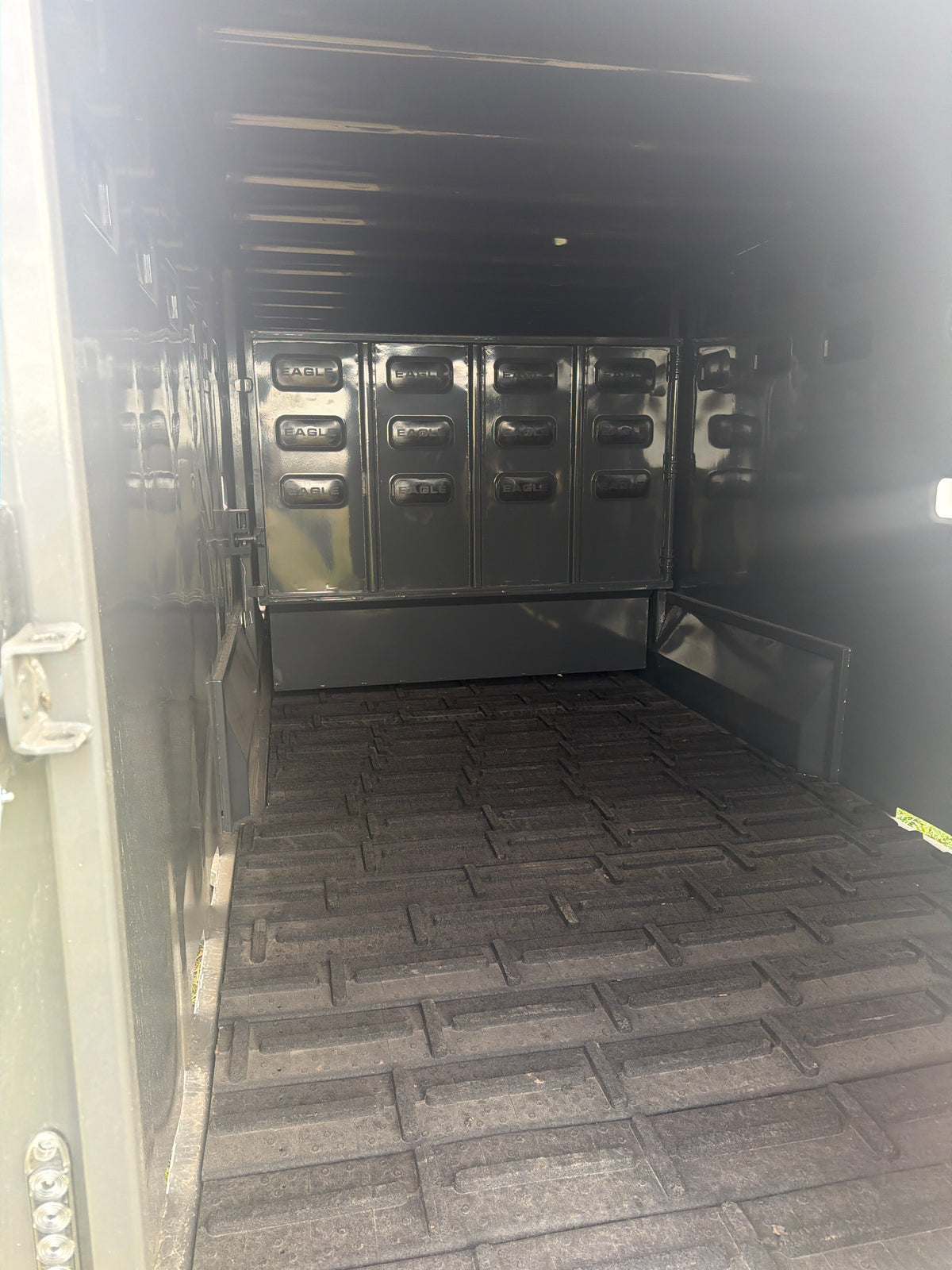 2027 Eagle X 32' Steel Livestock Trailer