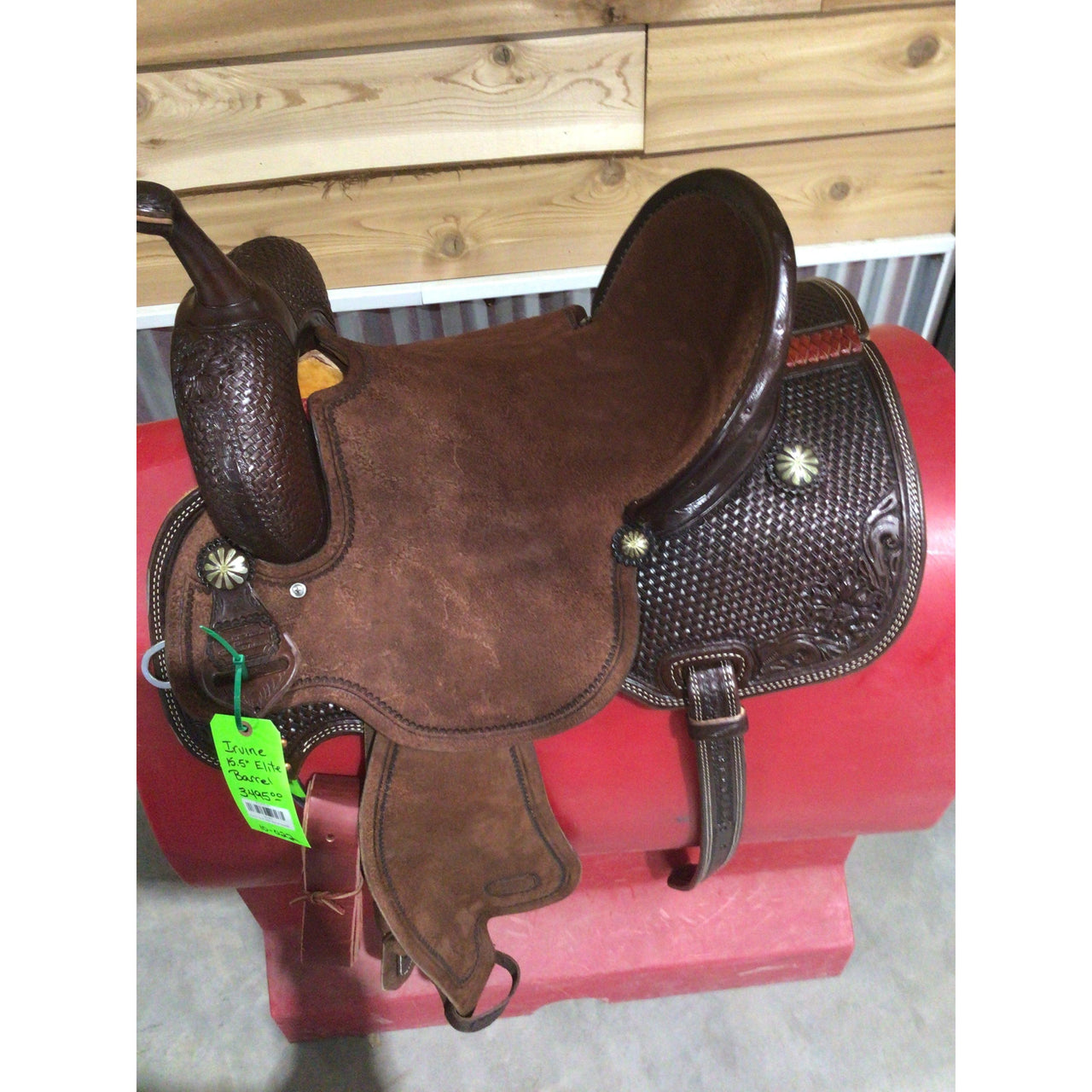 Irvine 15.5" Elite Barrel Saddle