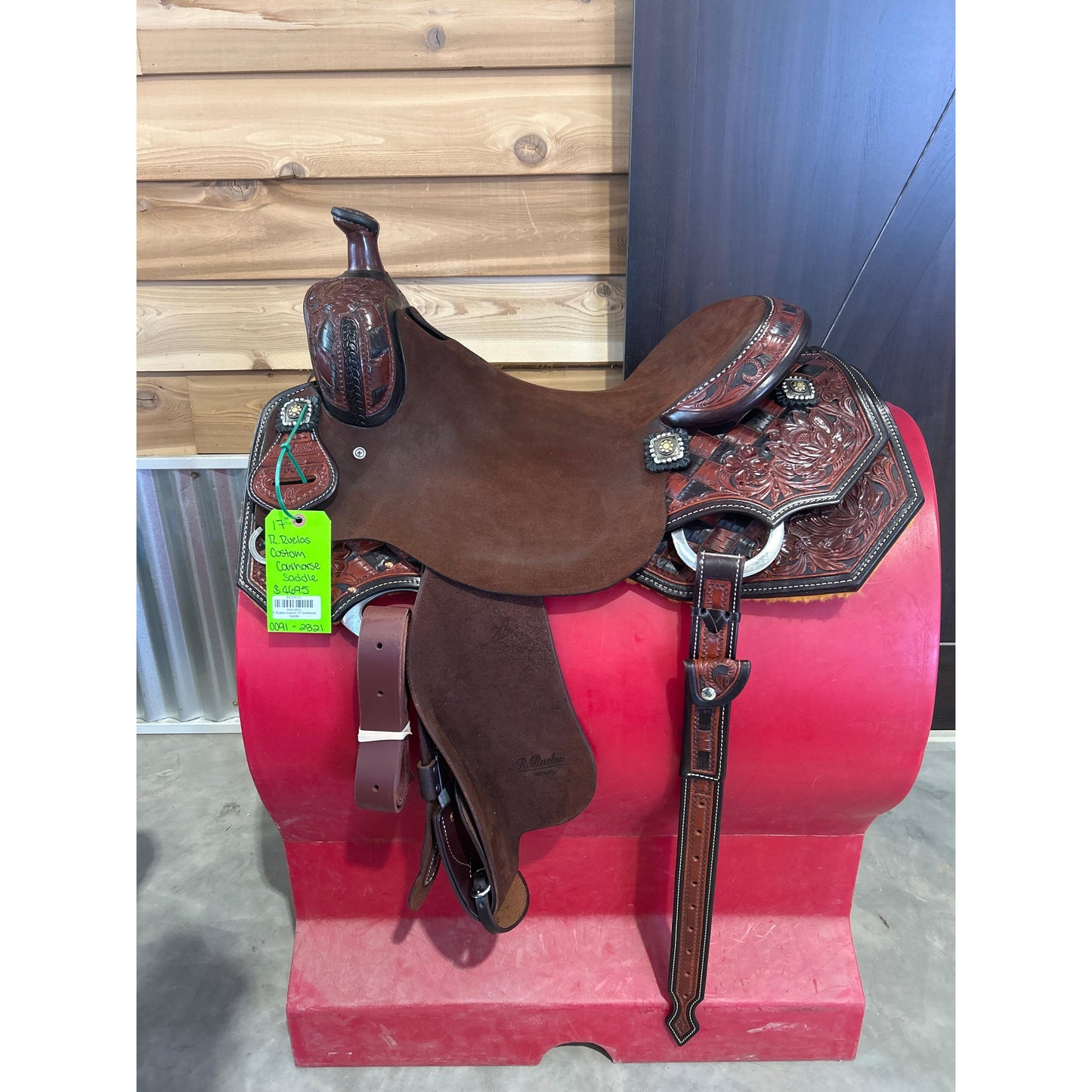 R. Ruelas Custom 17" Cowhorse Saddle