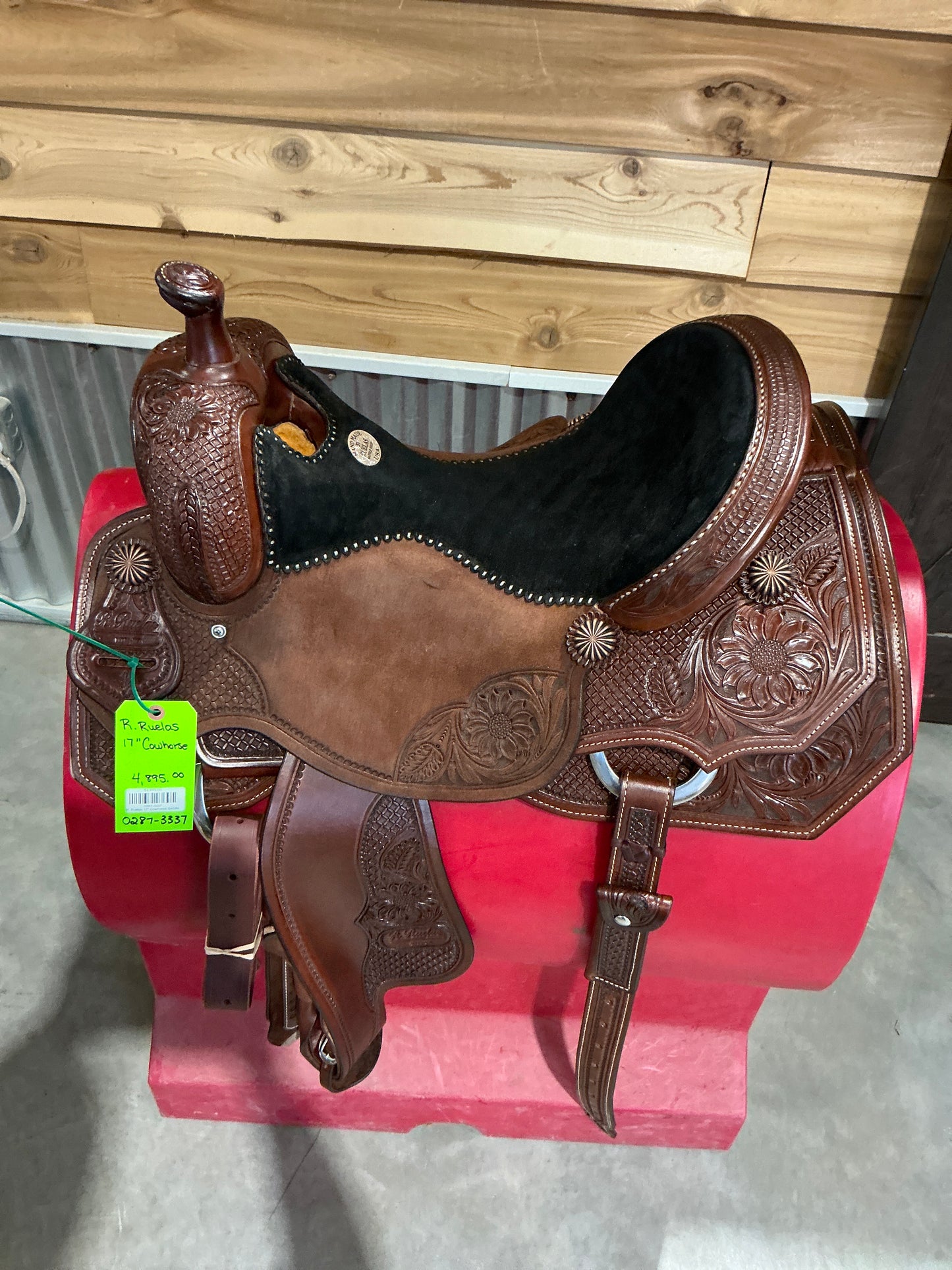 R. Ruelas 17" Cowhorse Saddle
