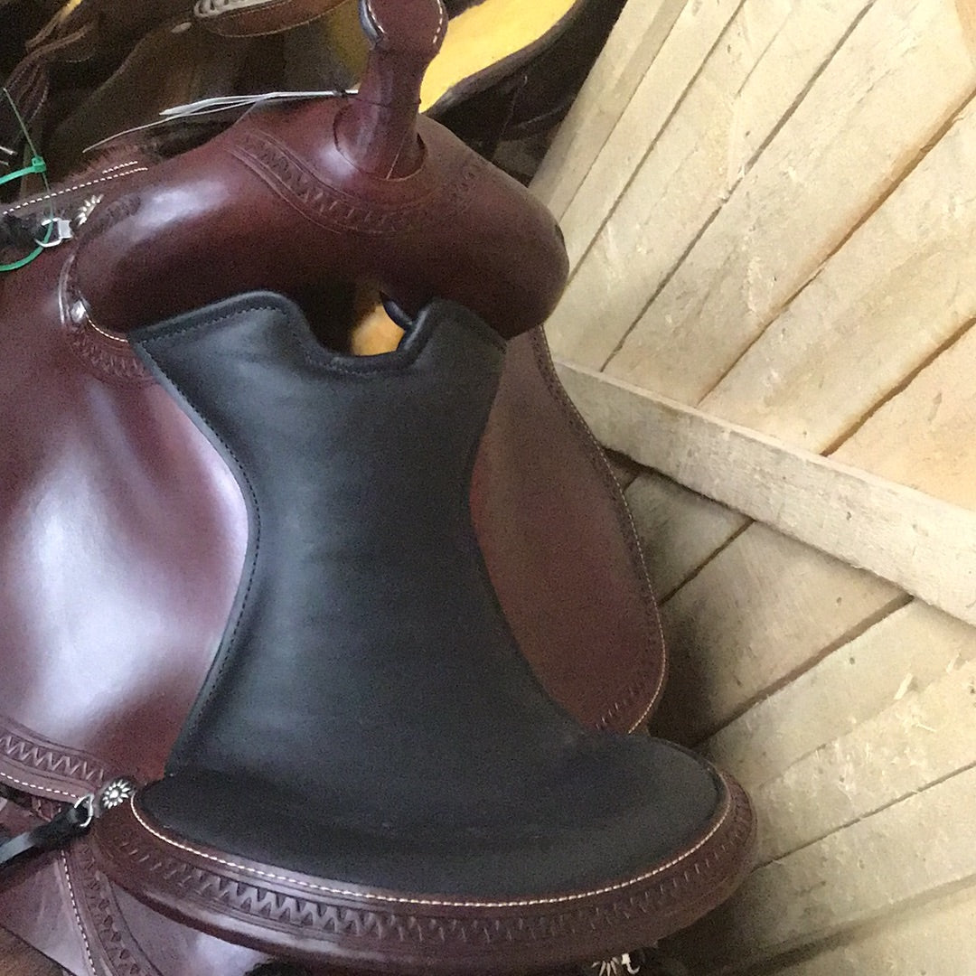Circle Y 16" Ridgeline Trail Saddle Southwest