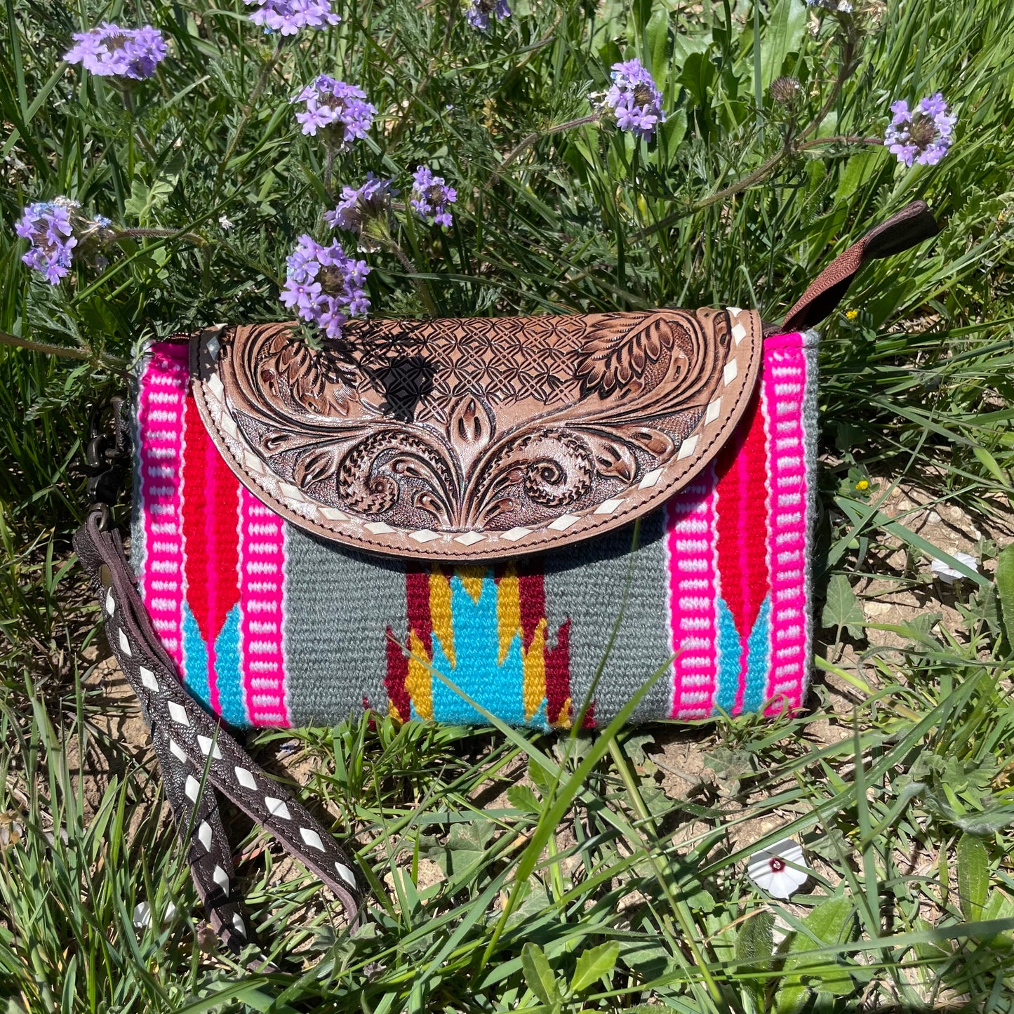 Rodeo Drive Wrist Bag