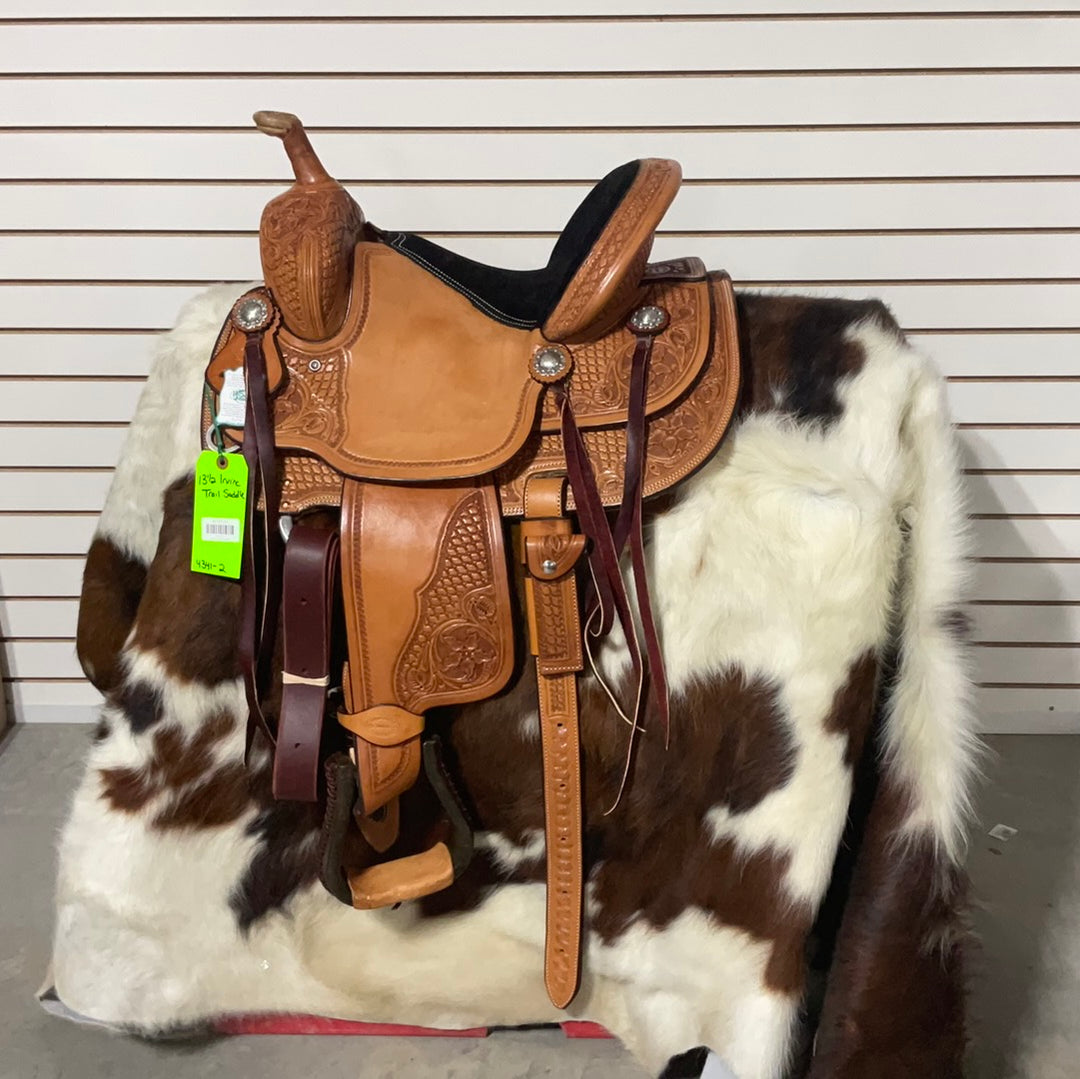 Irvine 13.5" Trail Saddle