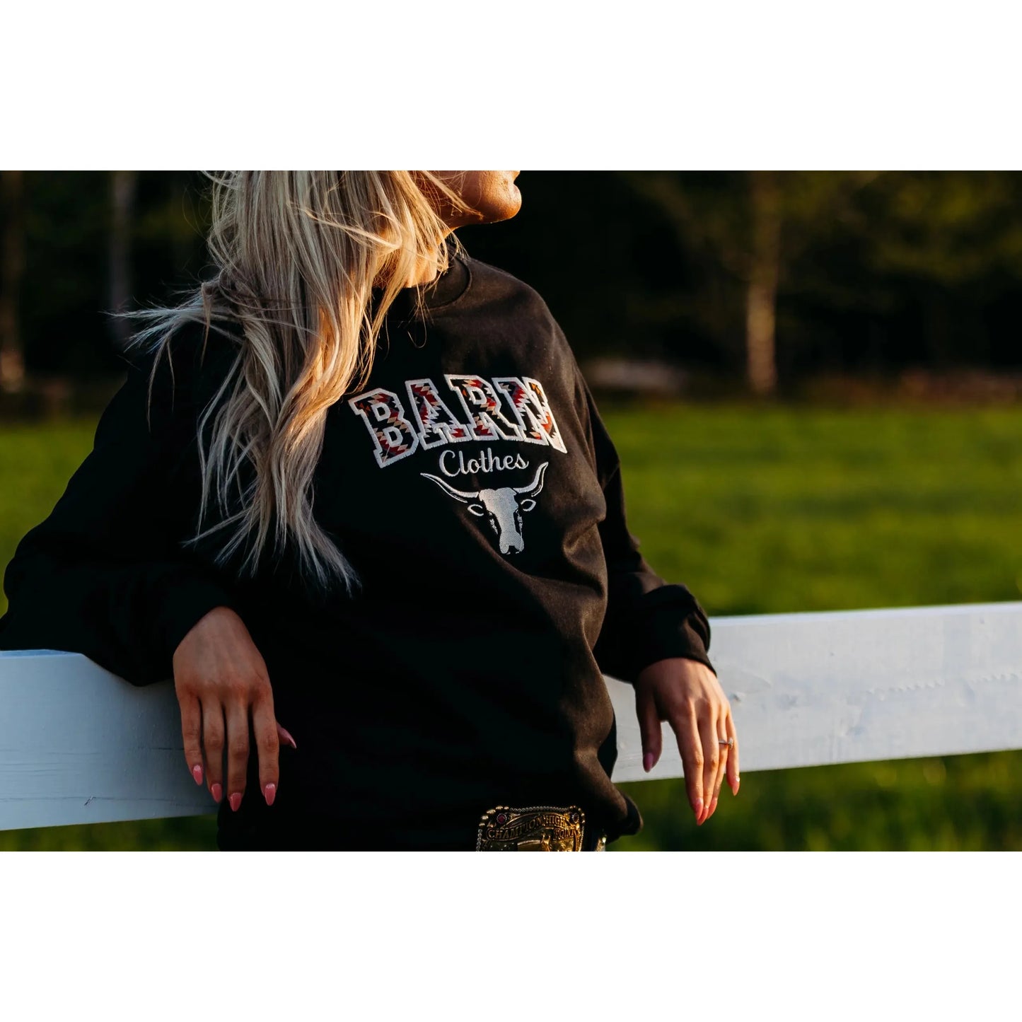 Barn Clothes Unisex Aztec Applique' Crew - Black