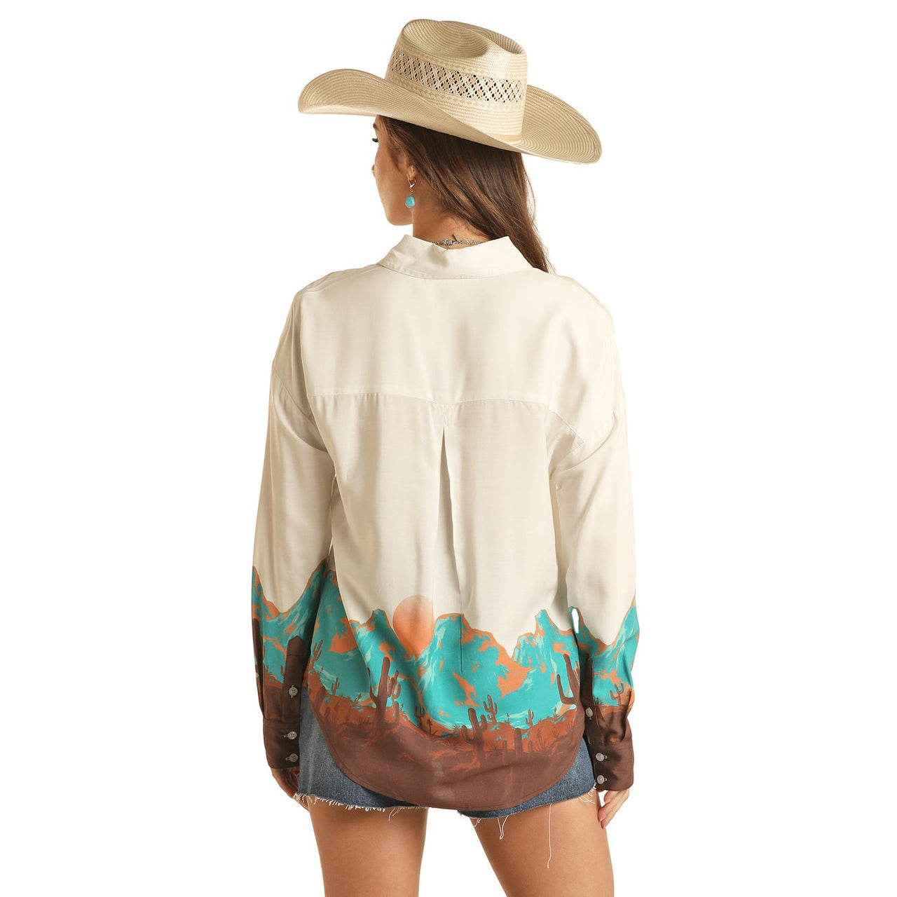 Rock & Roll Women's Desert Scenery Boyfriend Shirt - Natural