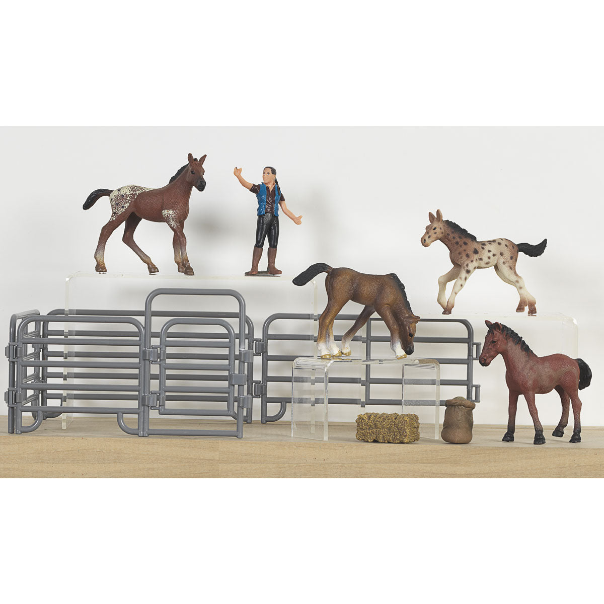Bigtime Barnyard Assorted Foal Set w/Panels
