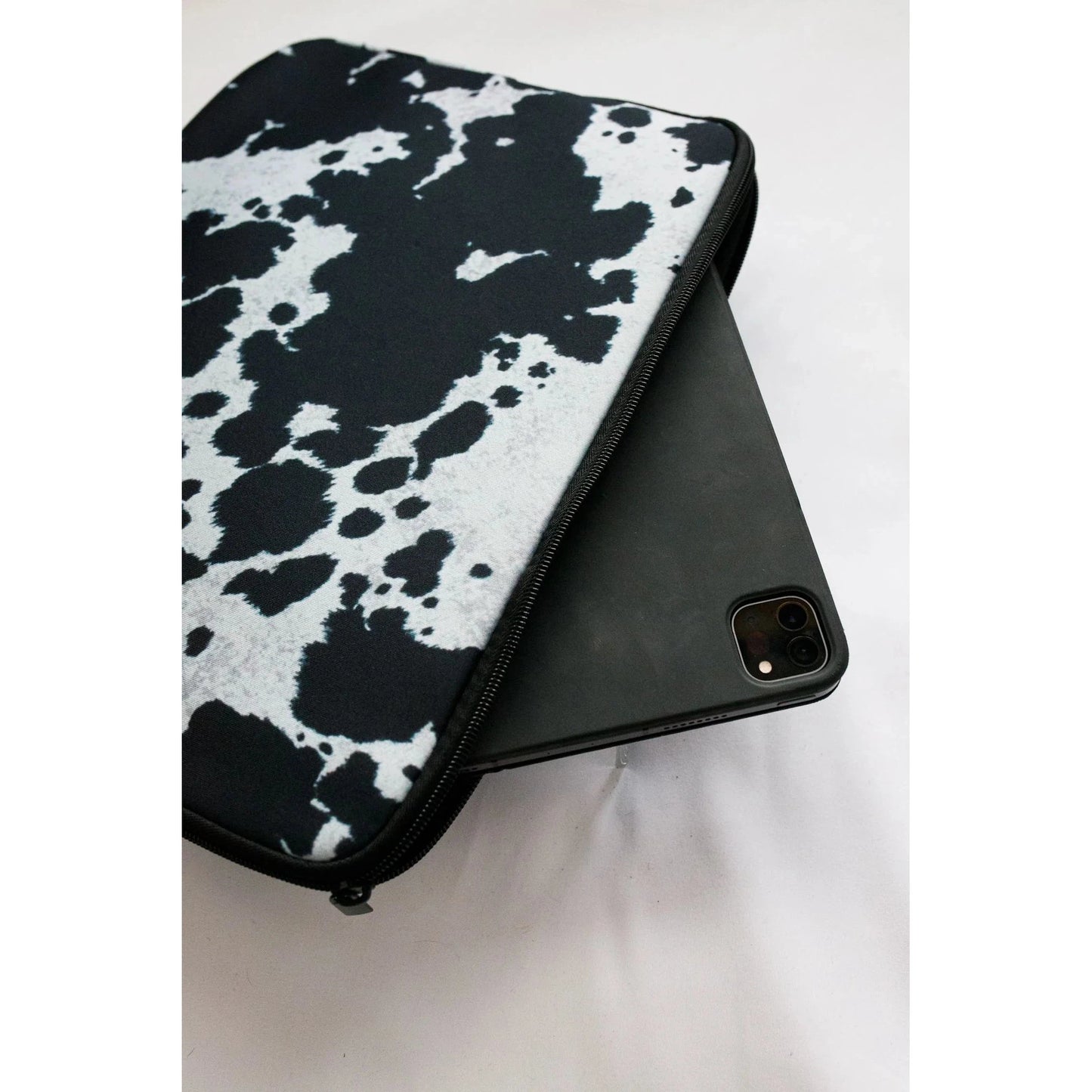 The Front Porch Label Laptop Case - Assorted Colours