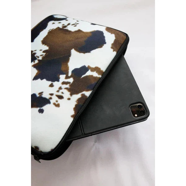 The Front Porch Label Laptop Case - Assorted Colours