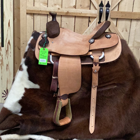 Irvine 15.5" Team Roping Saddle