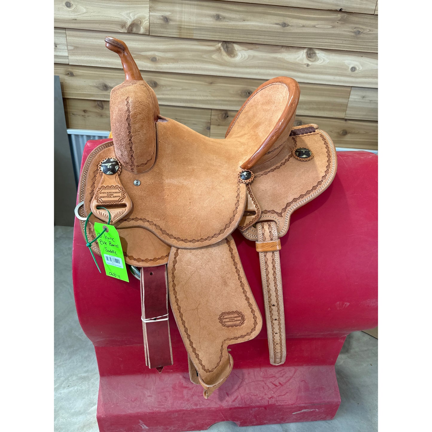 Irvine Elite 13" Barrel Saddle