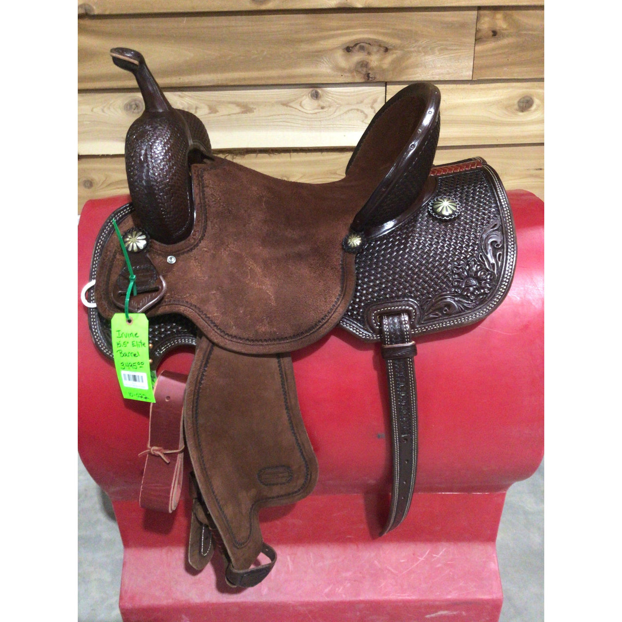 Irvine 15.5" Elite Barrel Saddle