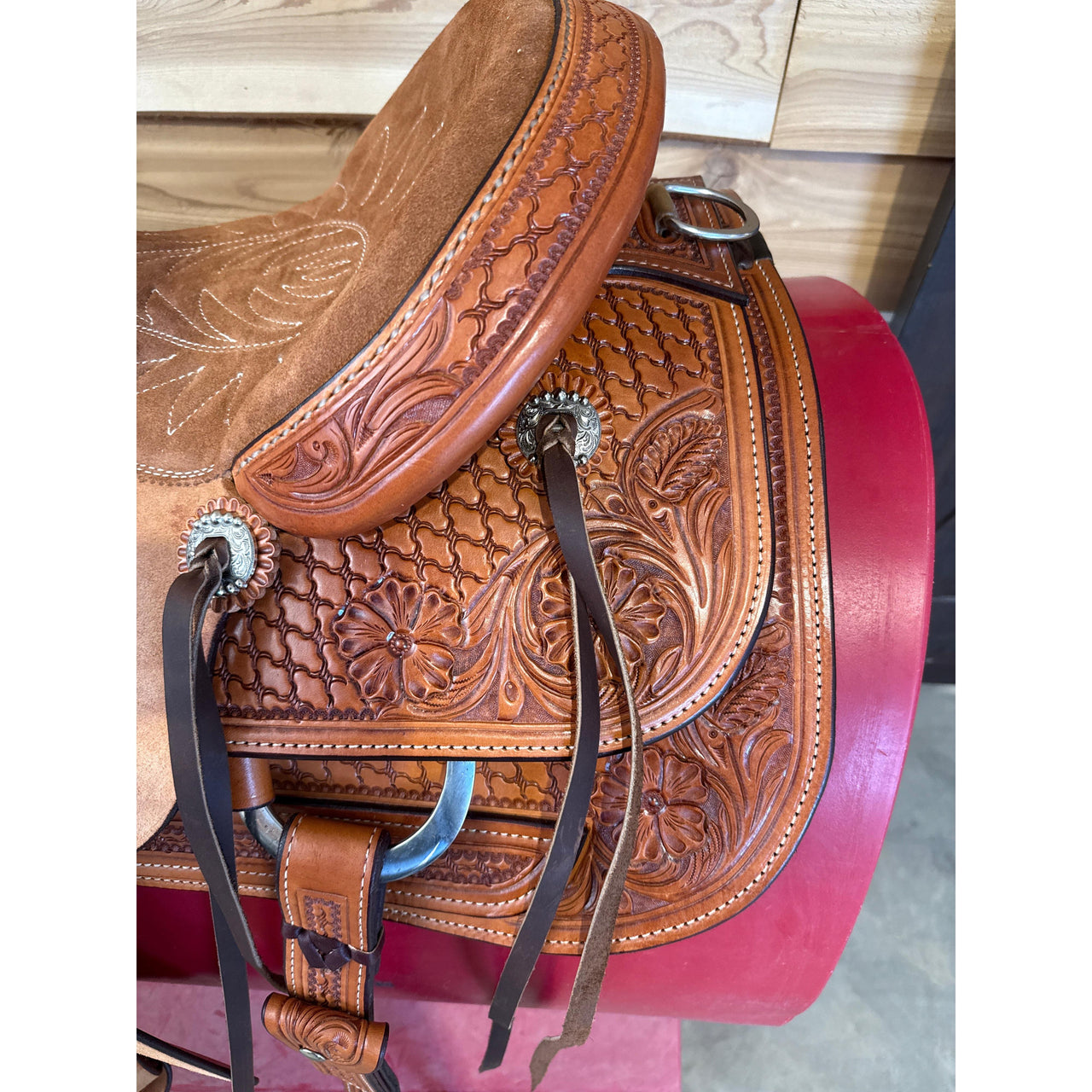 Irvine Custom 16.5" Association Saddle