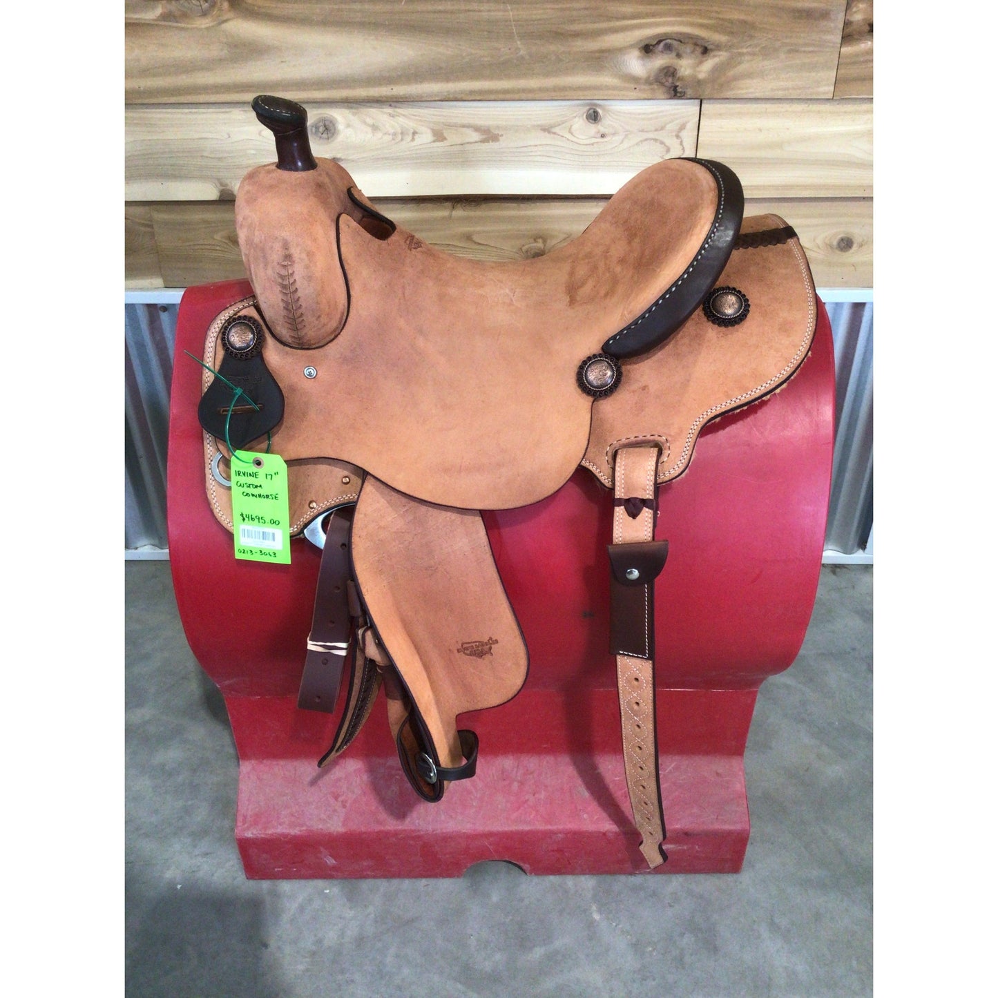 Irvine 17" Custom Cowhorse