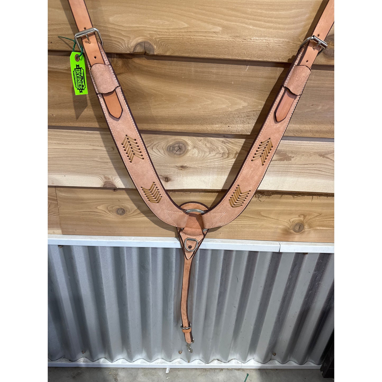 Irvine Pulling Breast Collar Rough Out w/Rawhide Arrow