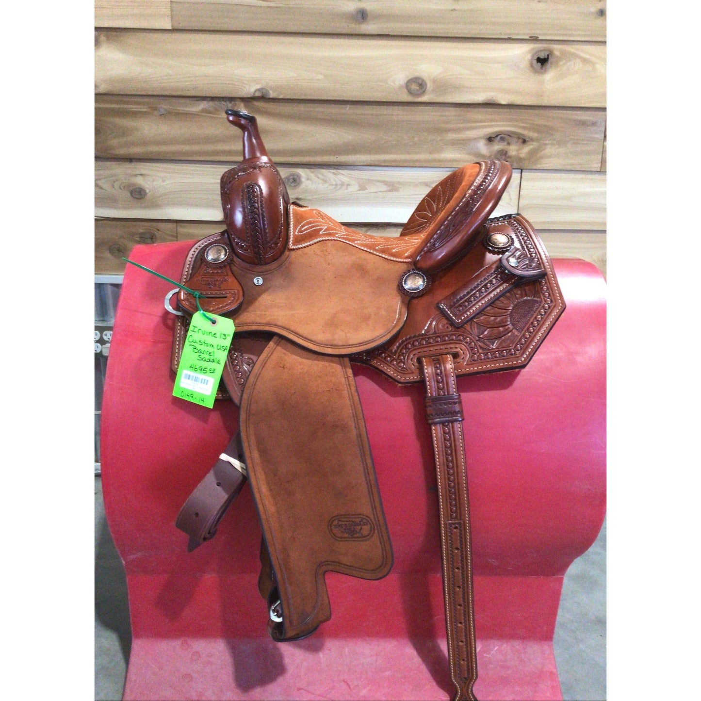 Irvine USA Custom 13" Barrel Saddle