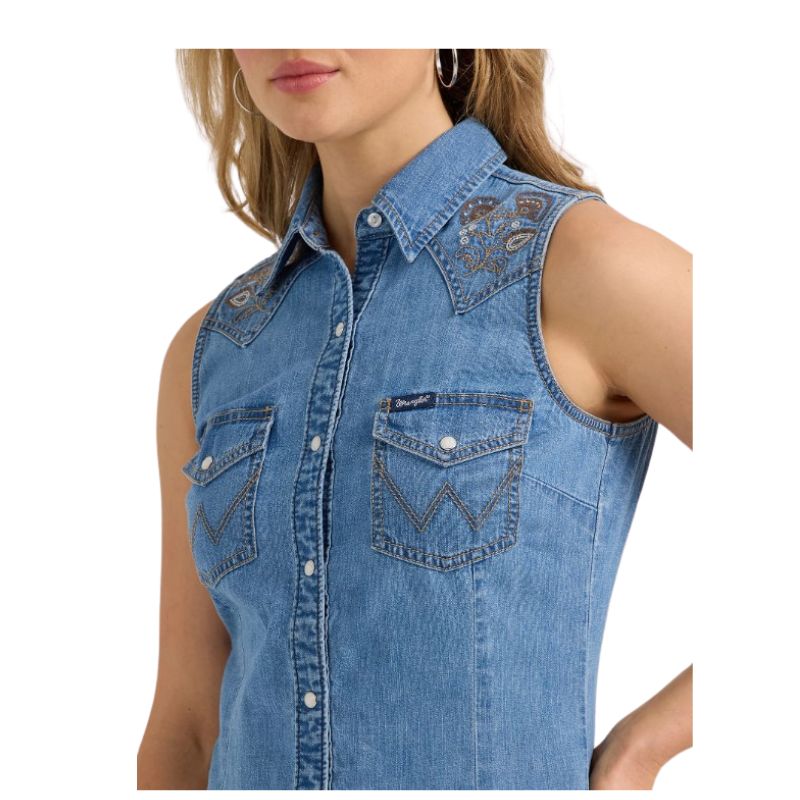 Wrangler Women's Embellished Denim Sleeveless Snap Shirt - Blue