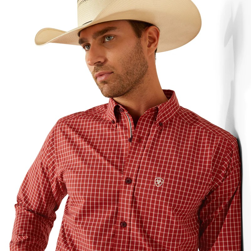 Ariat Men's Long Sleeve Pro Series Carlton Fitted Shirt- Red