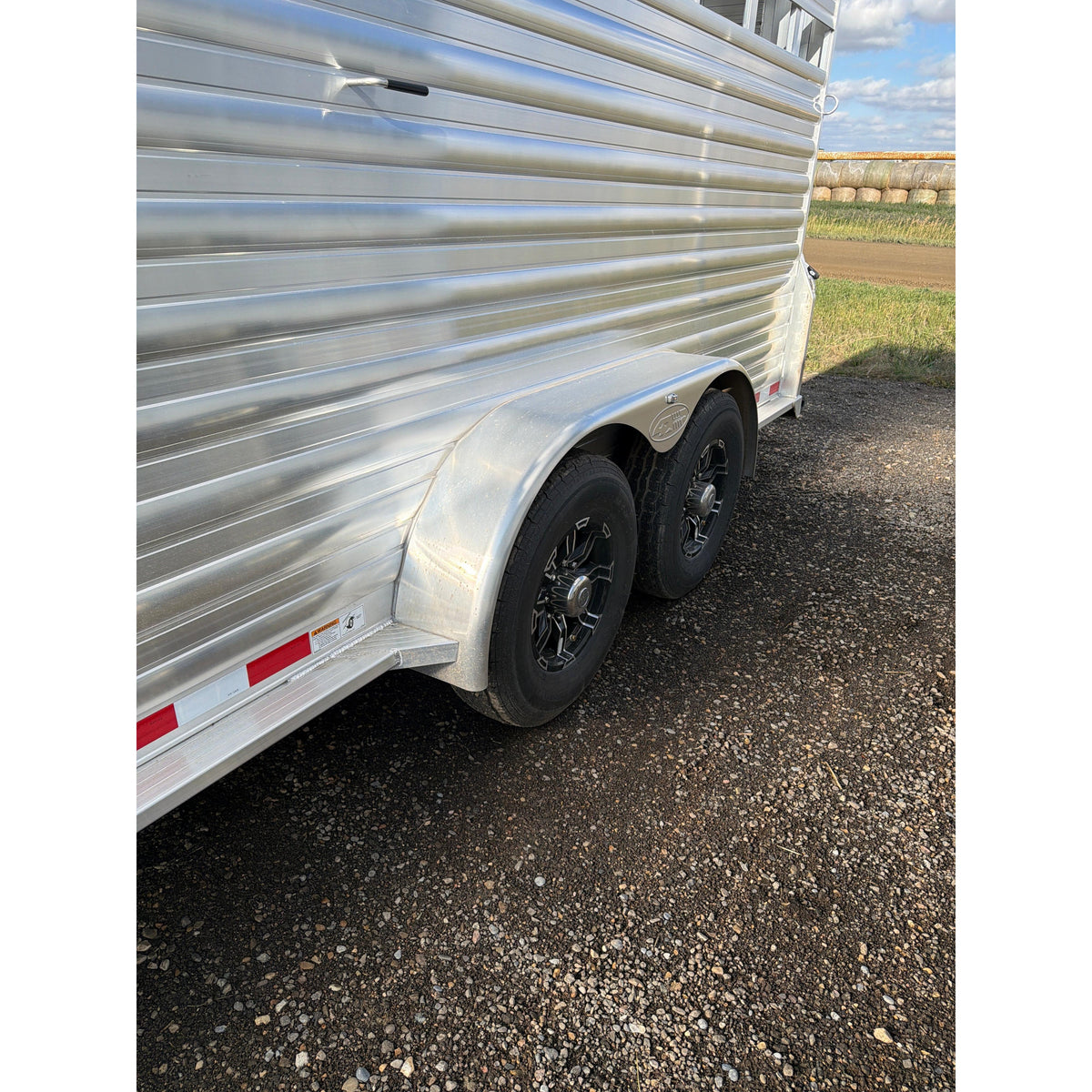 2027 4-Star 24' Stock Combo**Pending Sale**