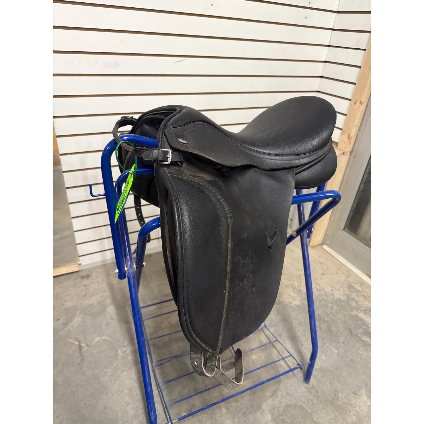 Used English Saddle