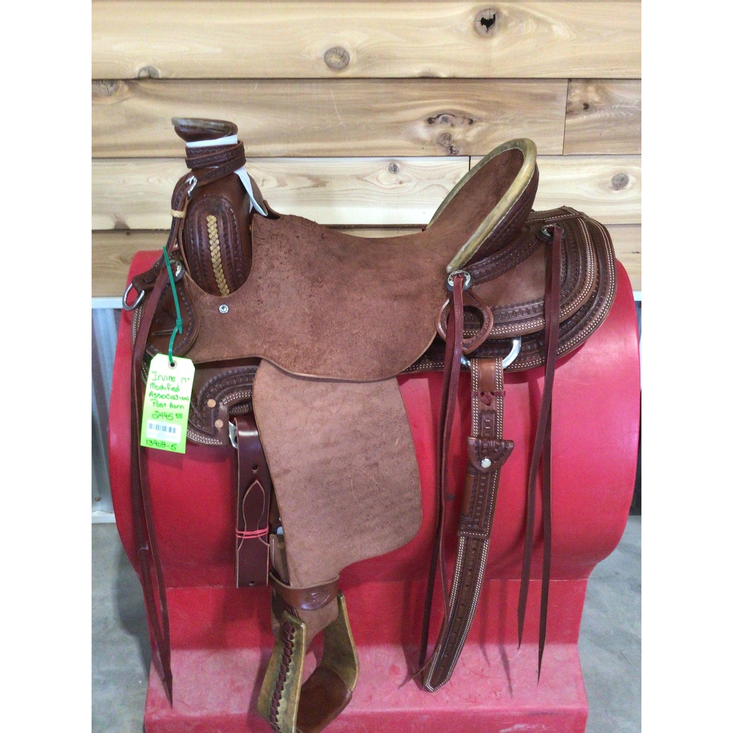 Irvine 17" Modified Association -Post Horn