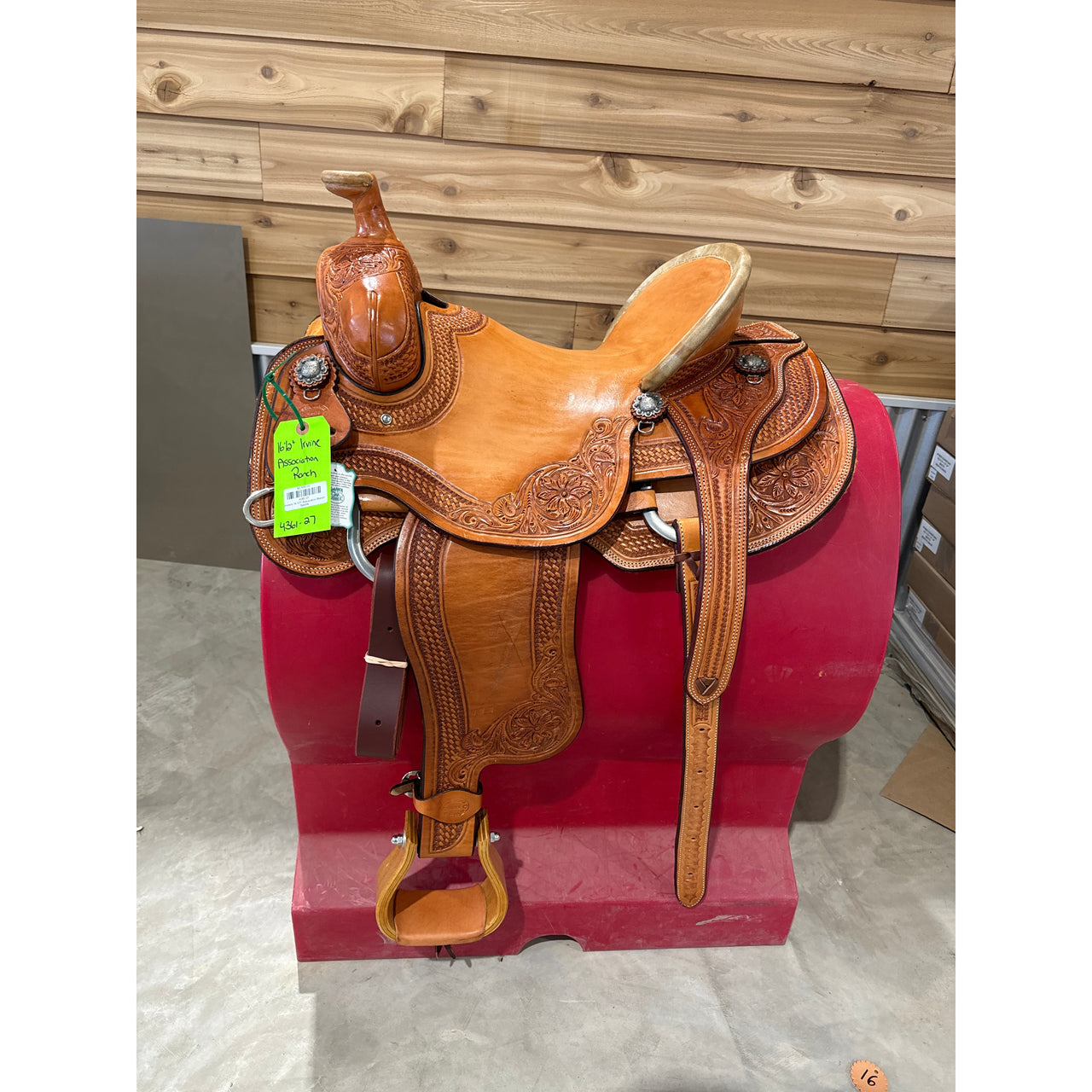 Irvine's 16 1/2" Association Ranch Saddle