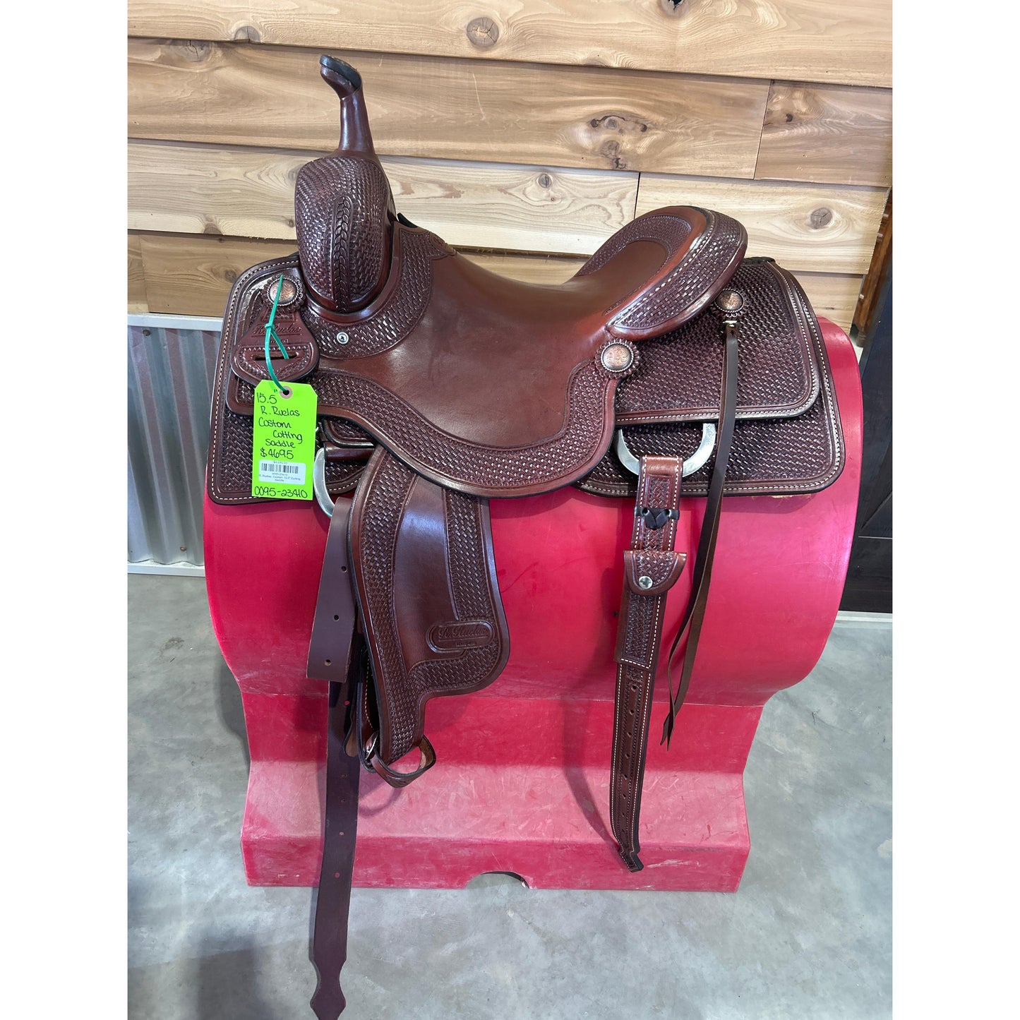 R. Ruelas  Custom 15.5" Cutting Saddle
