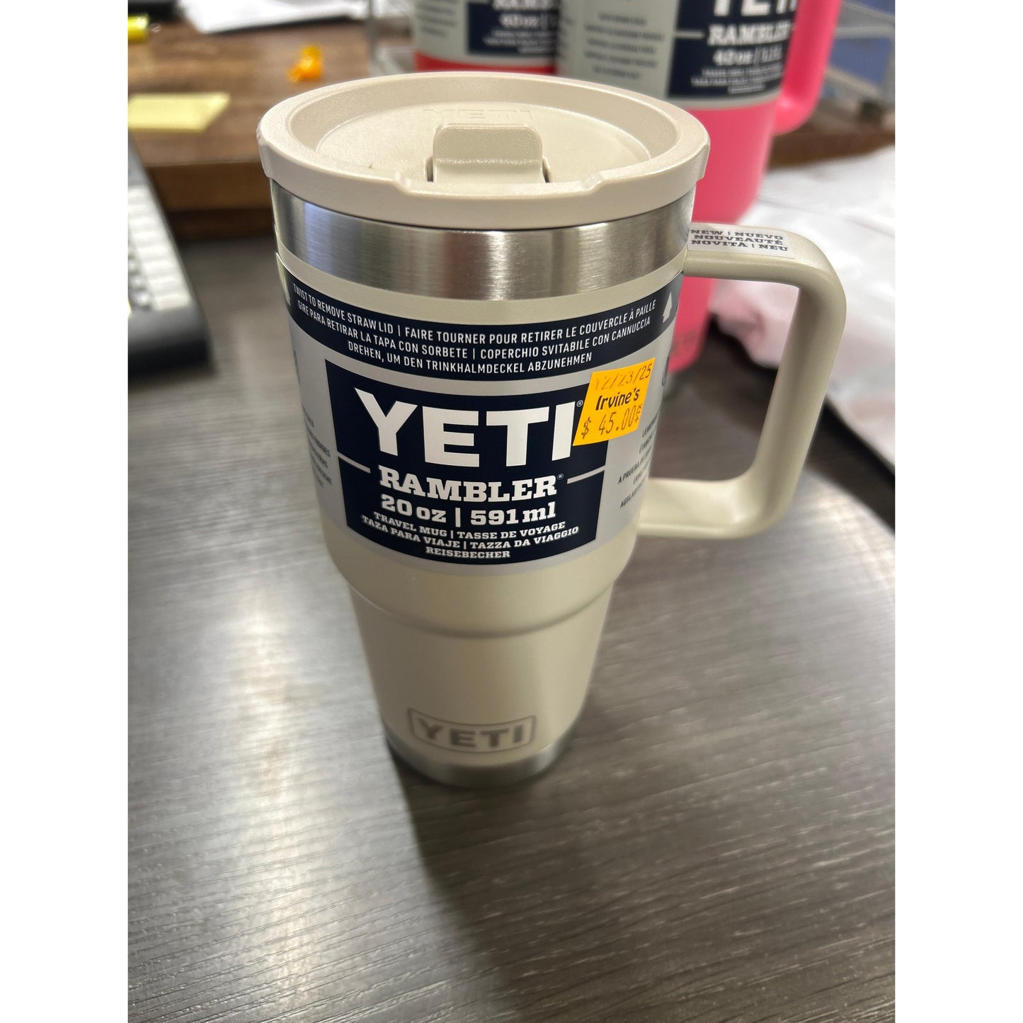 Yeti Rambler 591ml Rambler Travel Mug w Stronghold Lid -