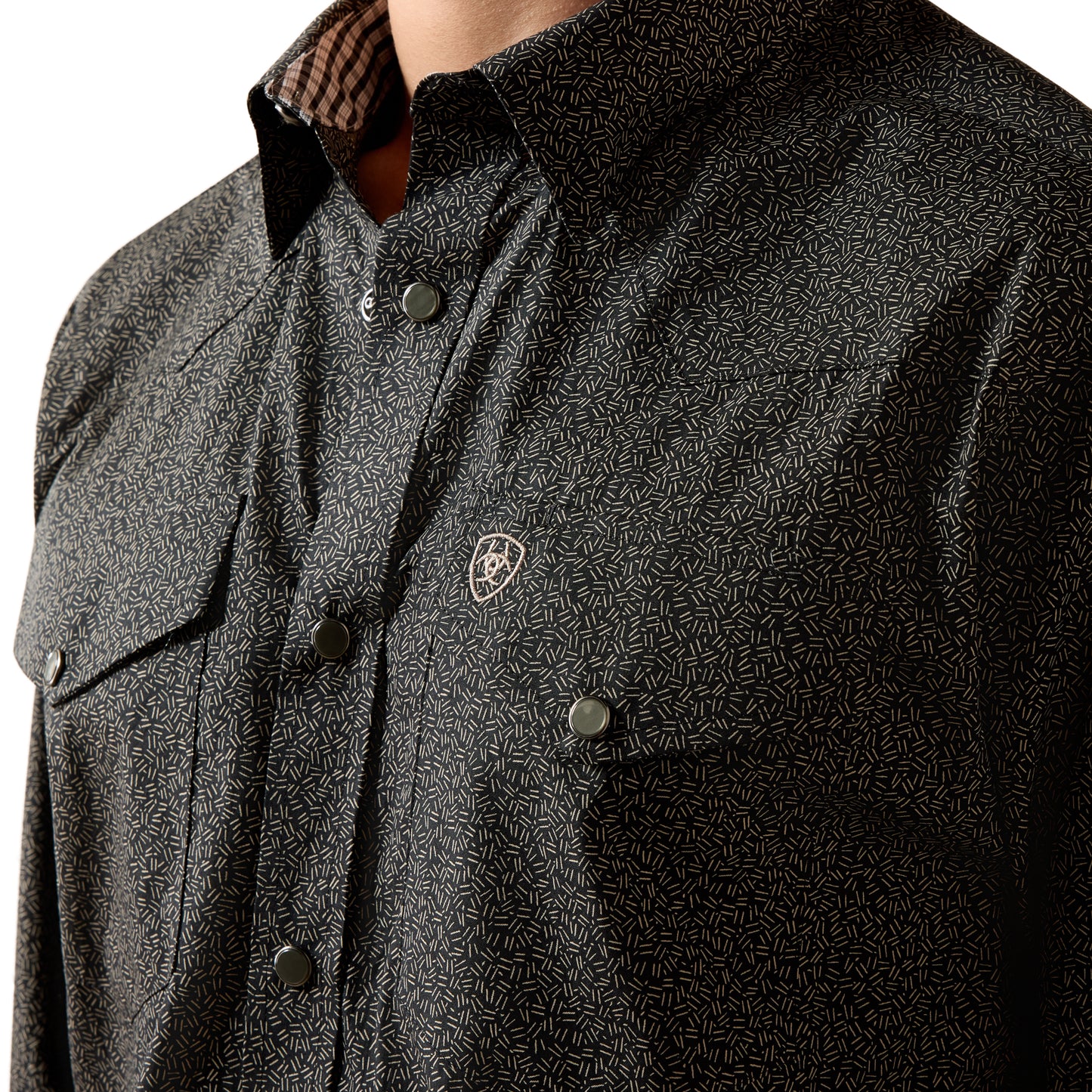 Ariat Men's Wrinkle Free Braven Fitted Snap Shirt - Black Textured Print