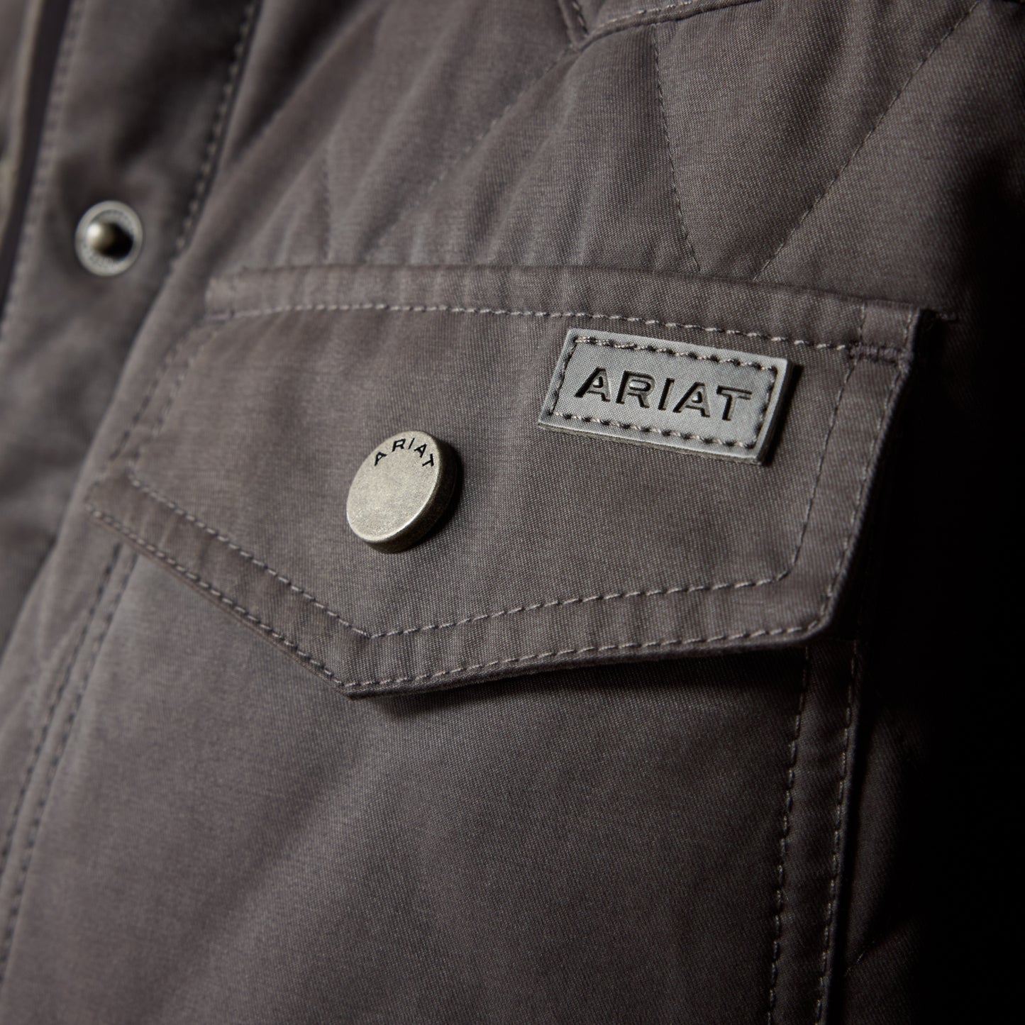 Ariat Women's Grizzly Quilted Barn Jacket - Carbon Copy