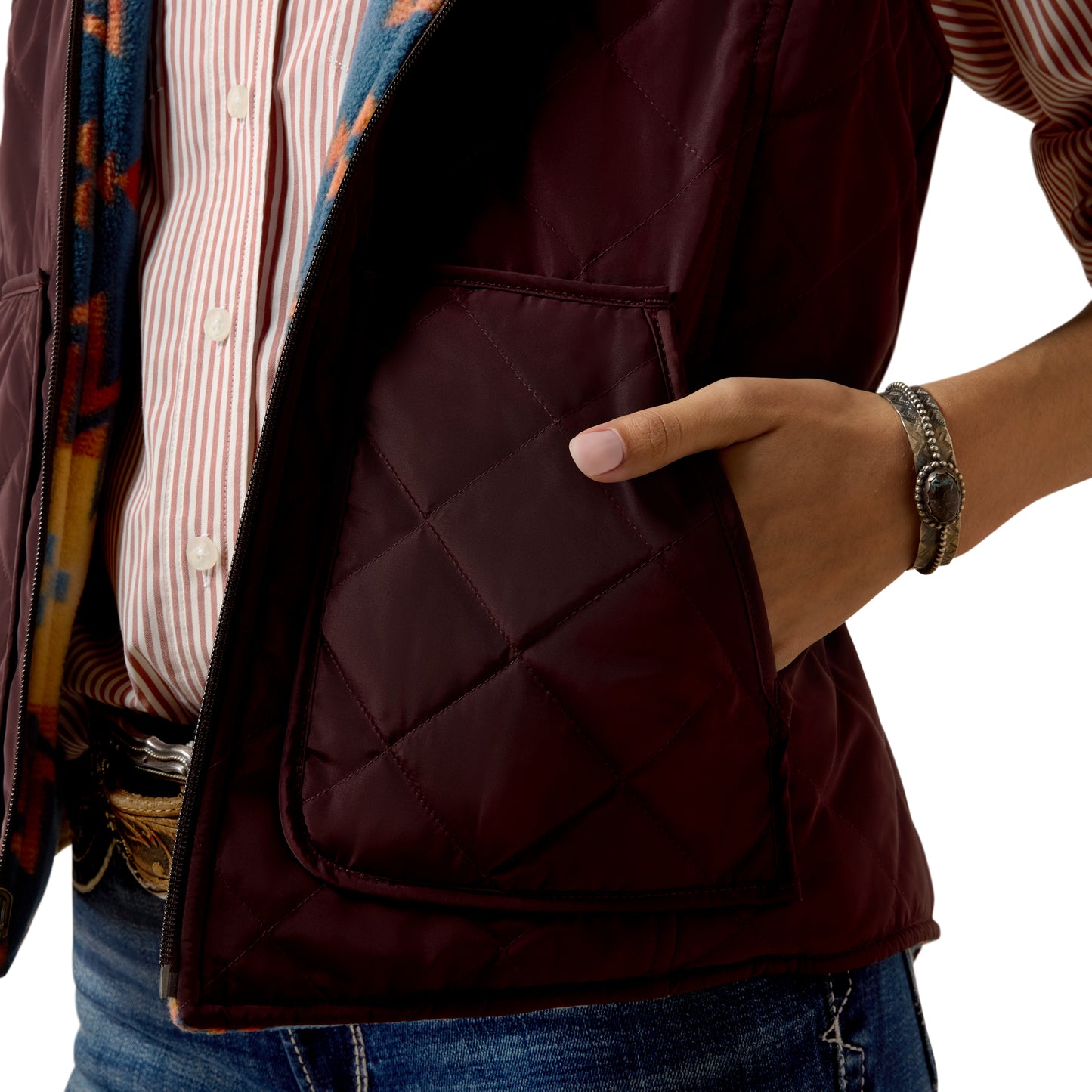 Ariat Women's Dilon 2.0 Reversible Insulated Vest - Chocolate Plum/Lakeside Southw