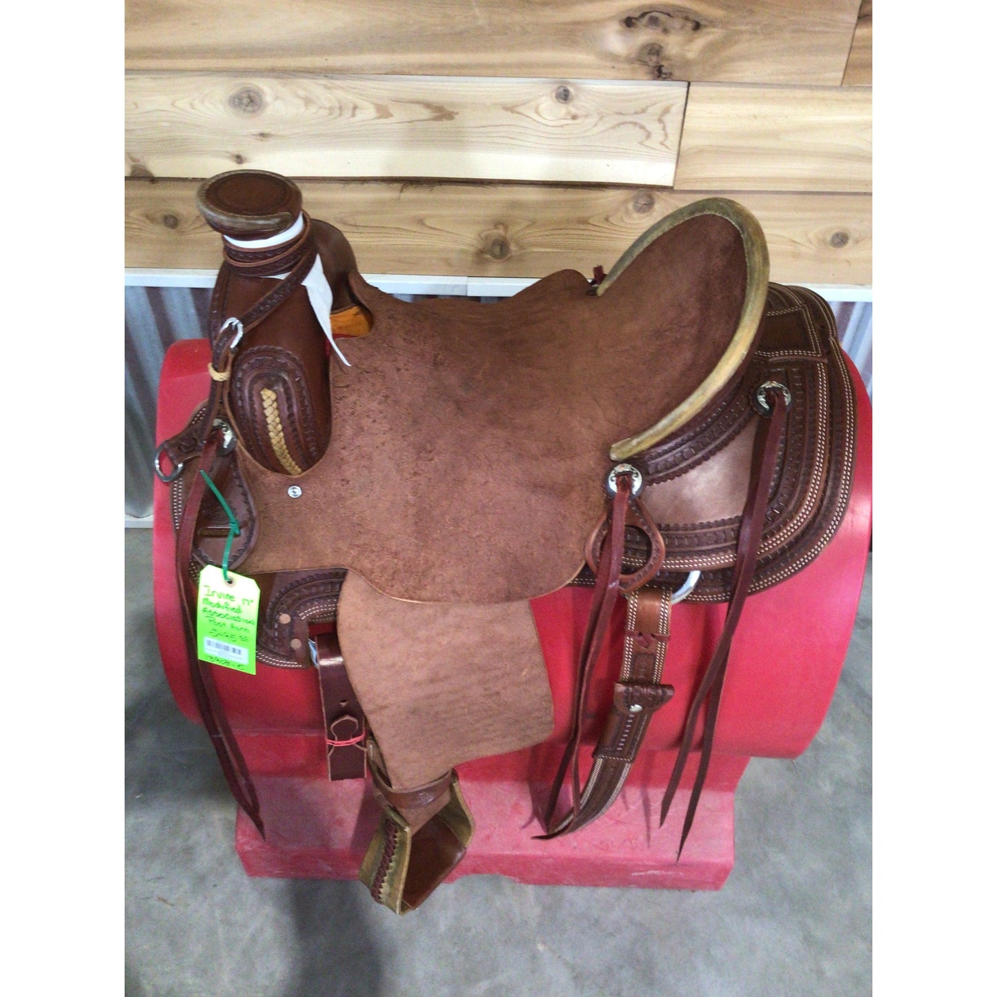 Irvine 17" Modified Association -Post Horn