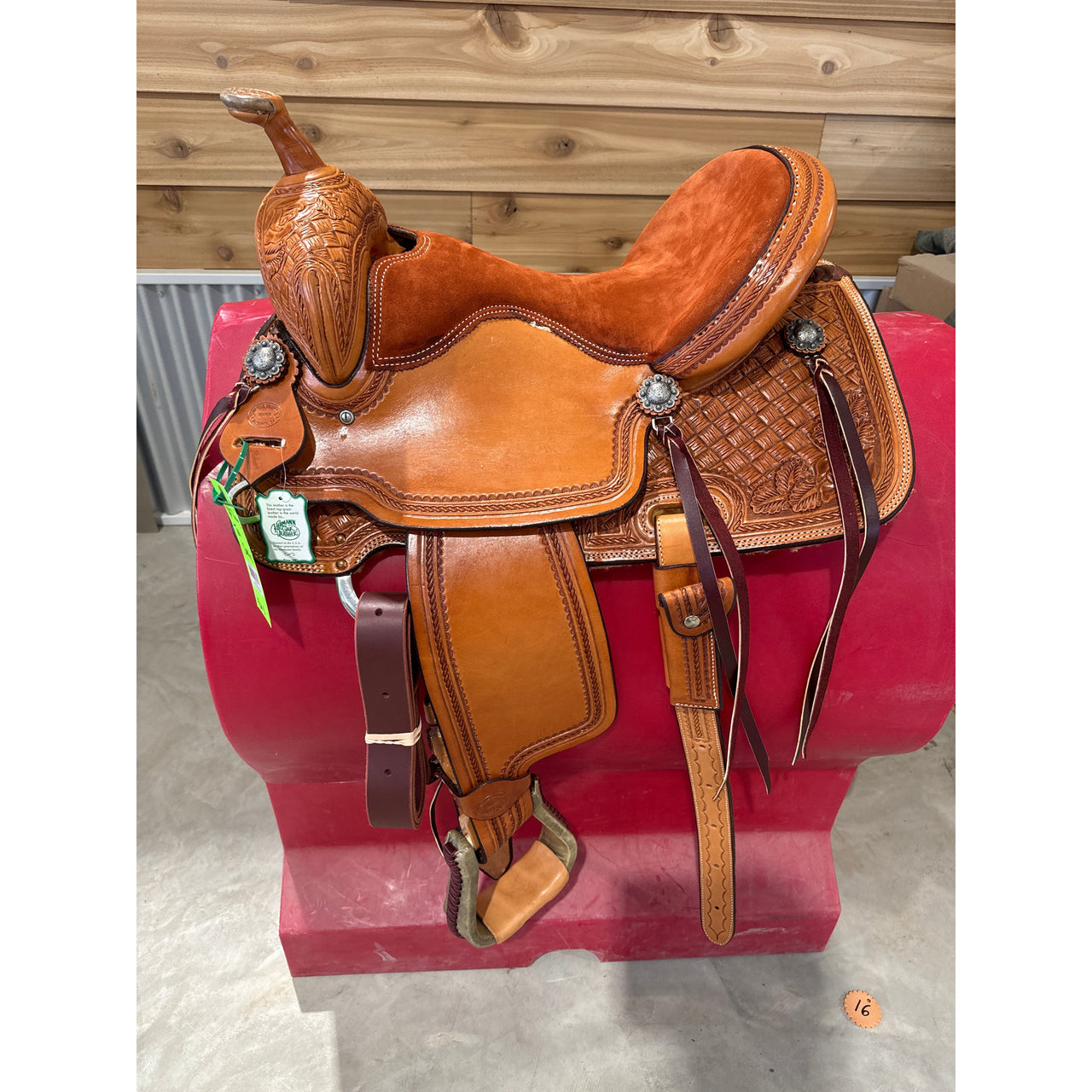 Irvine's 15 1/2" Trail Saddle