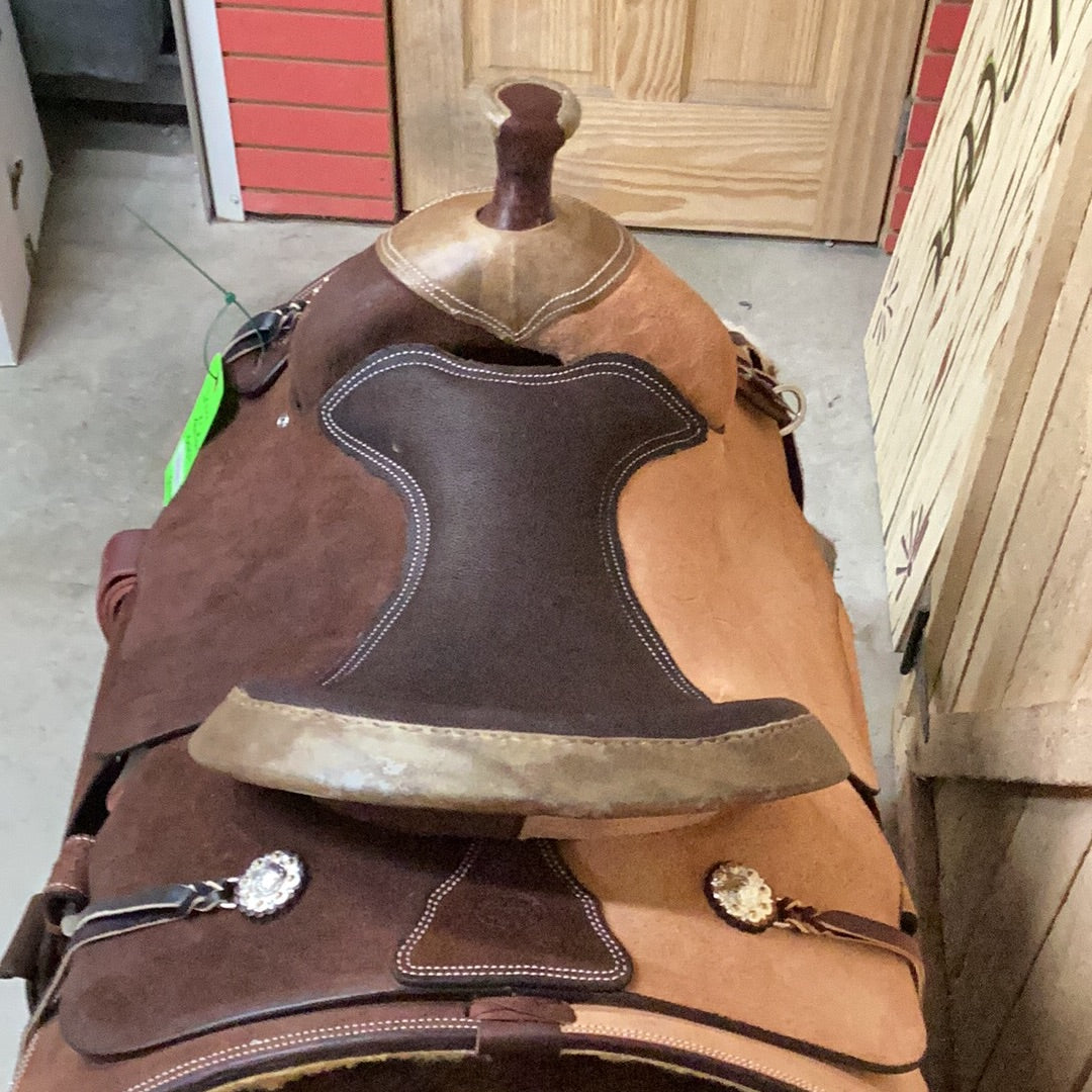 Irvine 15"  Team Roping  Saddle