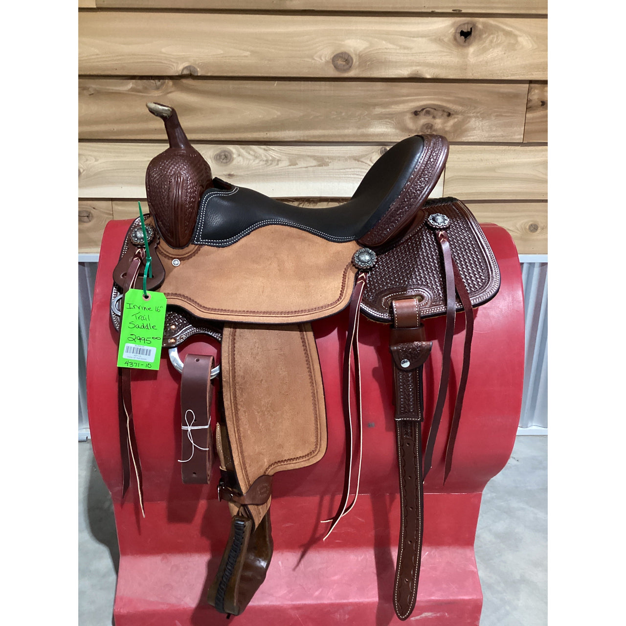 Irvine 16" Trail Saddle