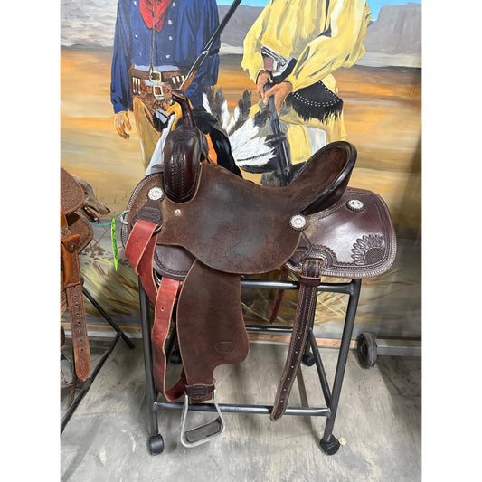 Used 16.5" Irvine Elite Barrel Saddle