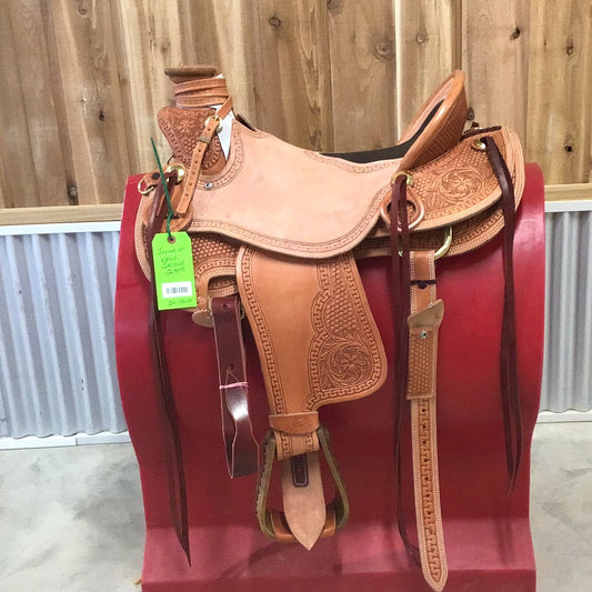 Irvine 17"   1/2 Tooled Wade Saddle