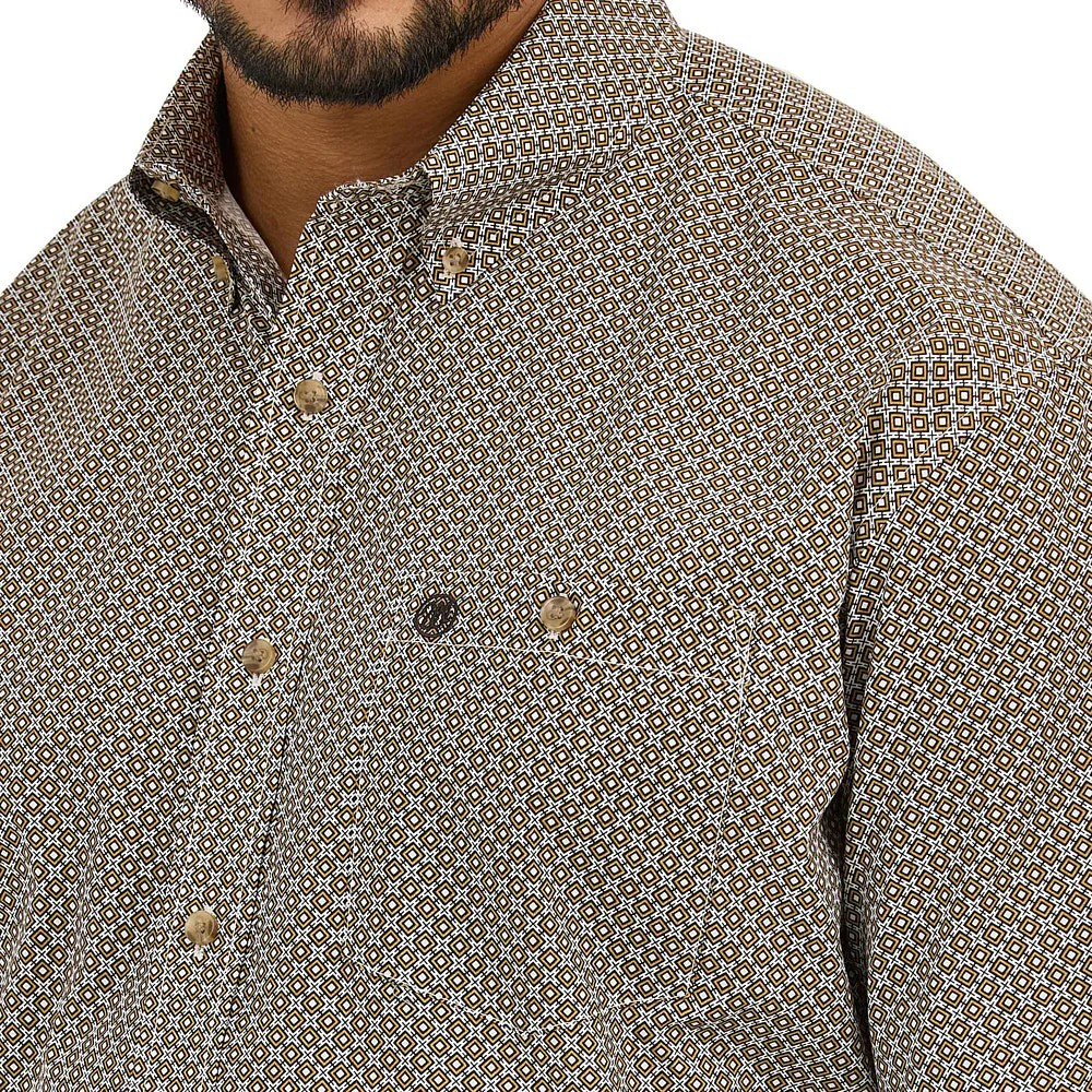 Wrangler Men's Short Sleeve Relaxed  Fit Shirt - Brown