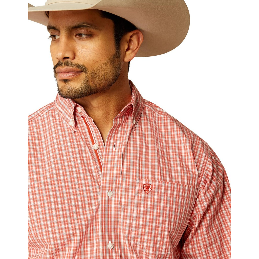 Ariat Men's  Pro Series Roscoe Classic Fit Long Sleeve Shirt - Red