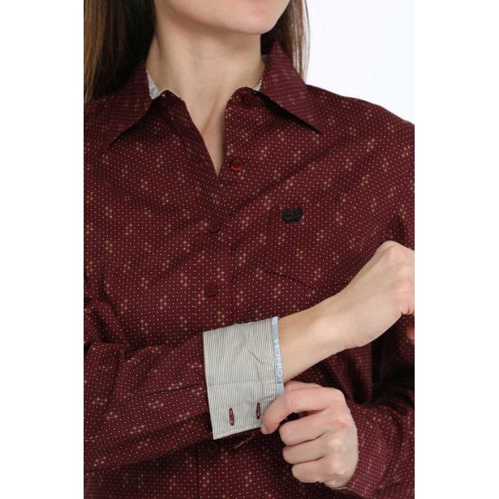 Cinch  Women's Geometric Print Long Sleeve Print Shirt - Burgundy