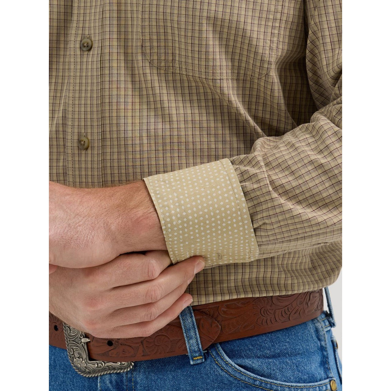 Wrangler  Men's George Strait Long Sleeve One Pocket Shirt - Tan Print