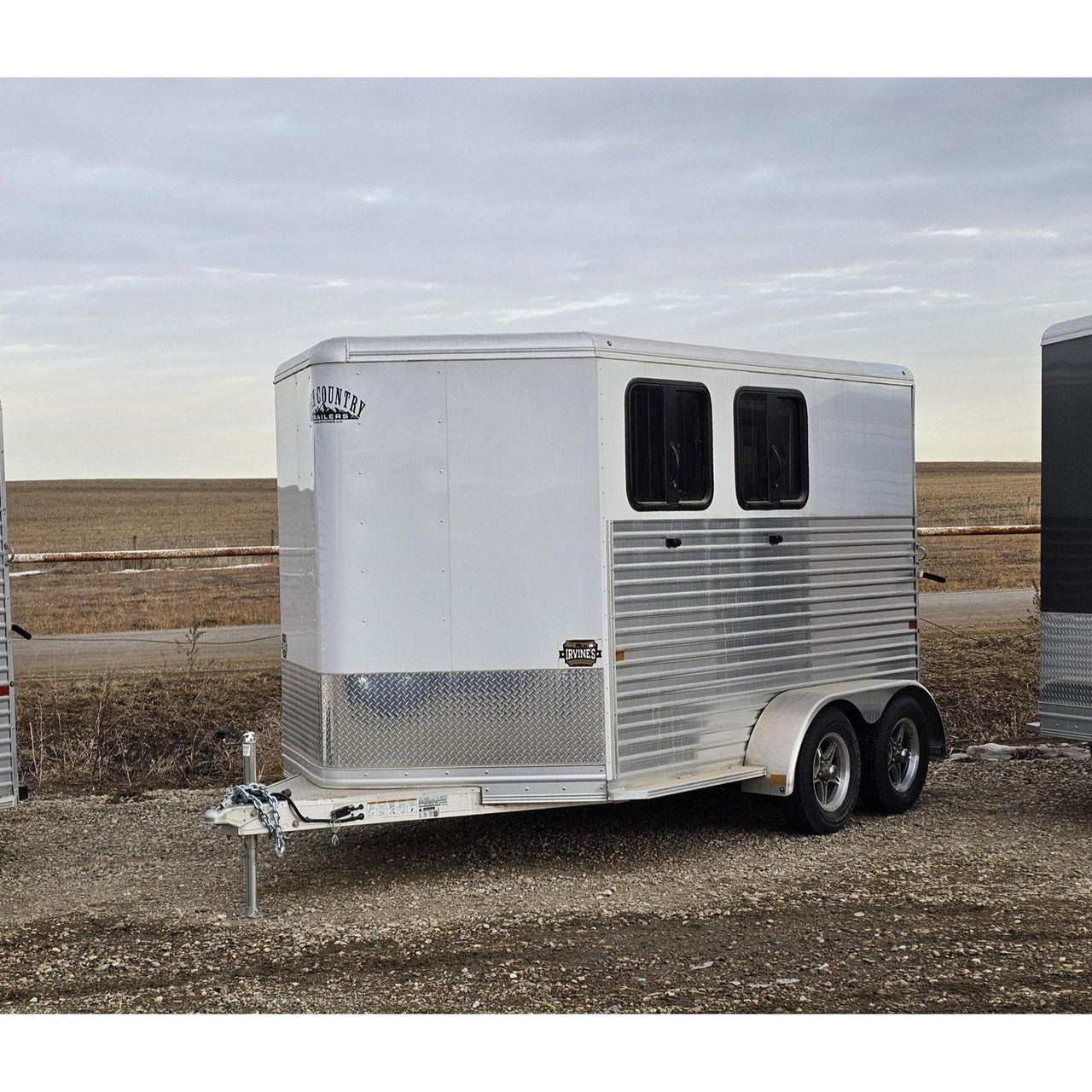 2024 High Country Colt Series Combo/Slant 2-Horse Lite (Wood Deck)