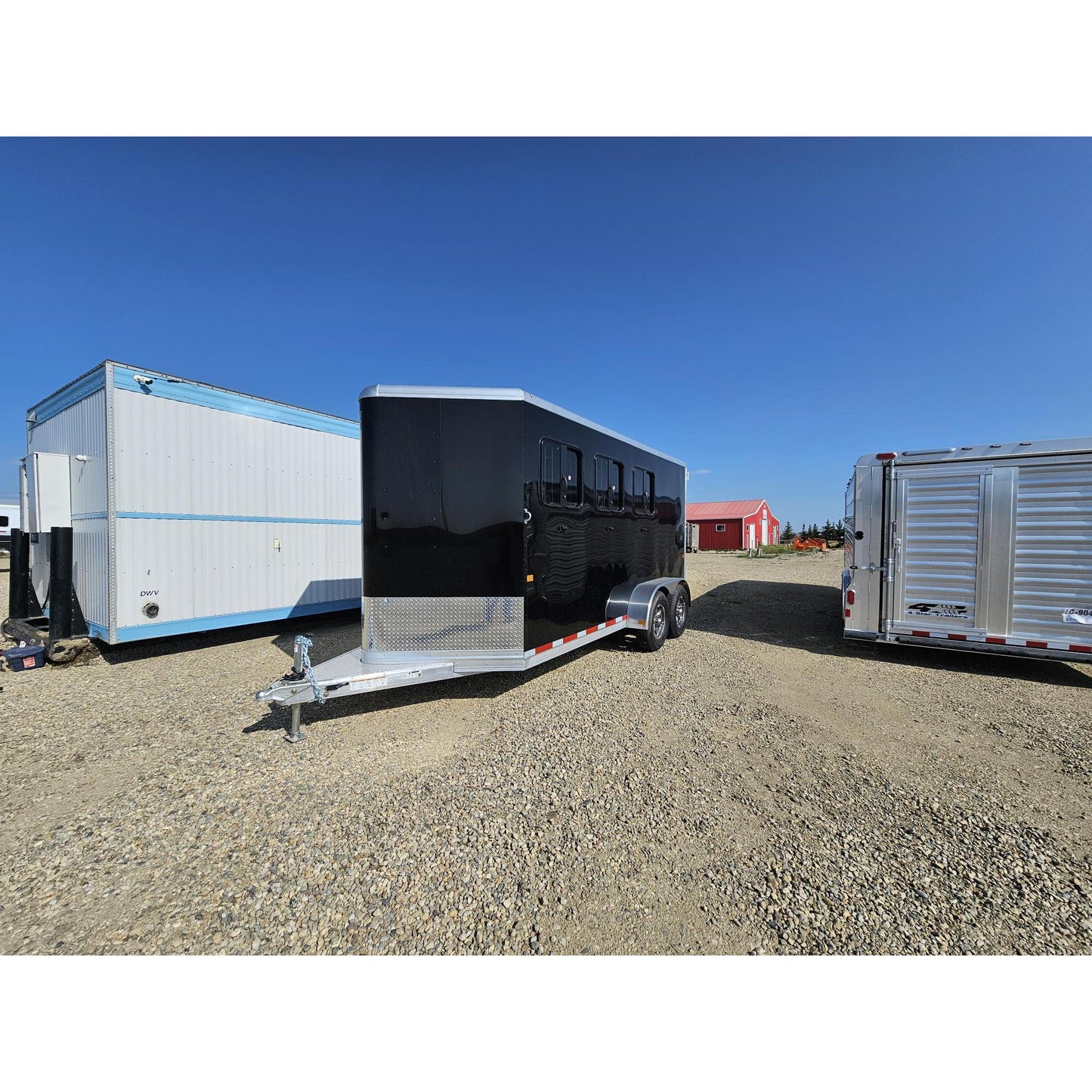 2025 High Country Strider Series Lite/ Slant 3-Horse Bumper Pull