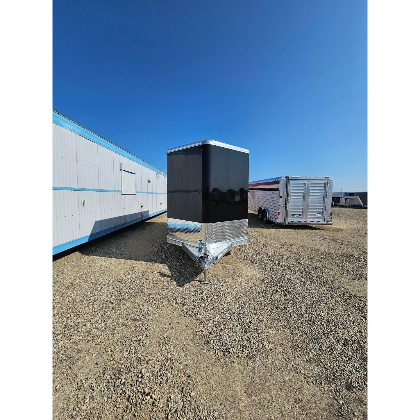 2025 High Country Strider Series Lite/ Slant 3-Horse Bumper Pull