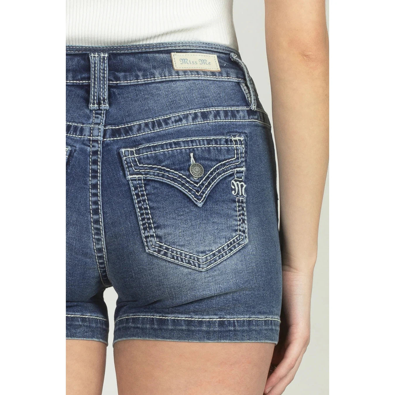 Miss Me High Rise Trouser Shorts - Medium Dark