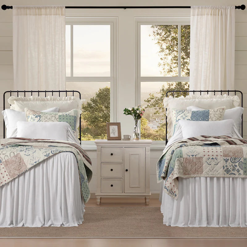 Hi End Accents Patchwork Paisley Quilt Set