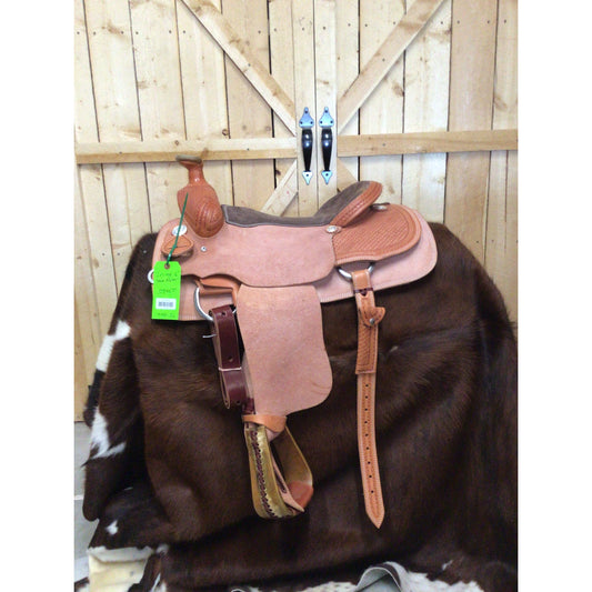 Irvine 16" Team Roping Saddle - Padded Seat