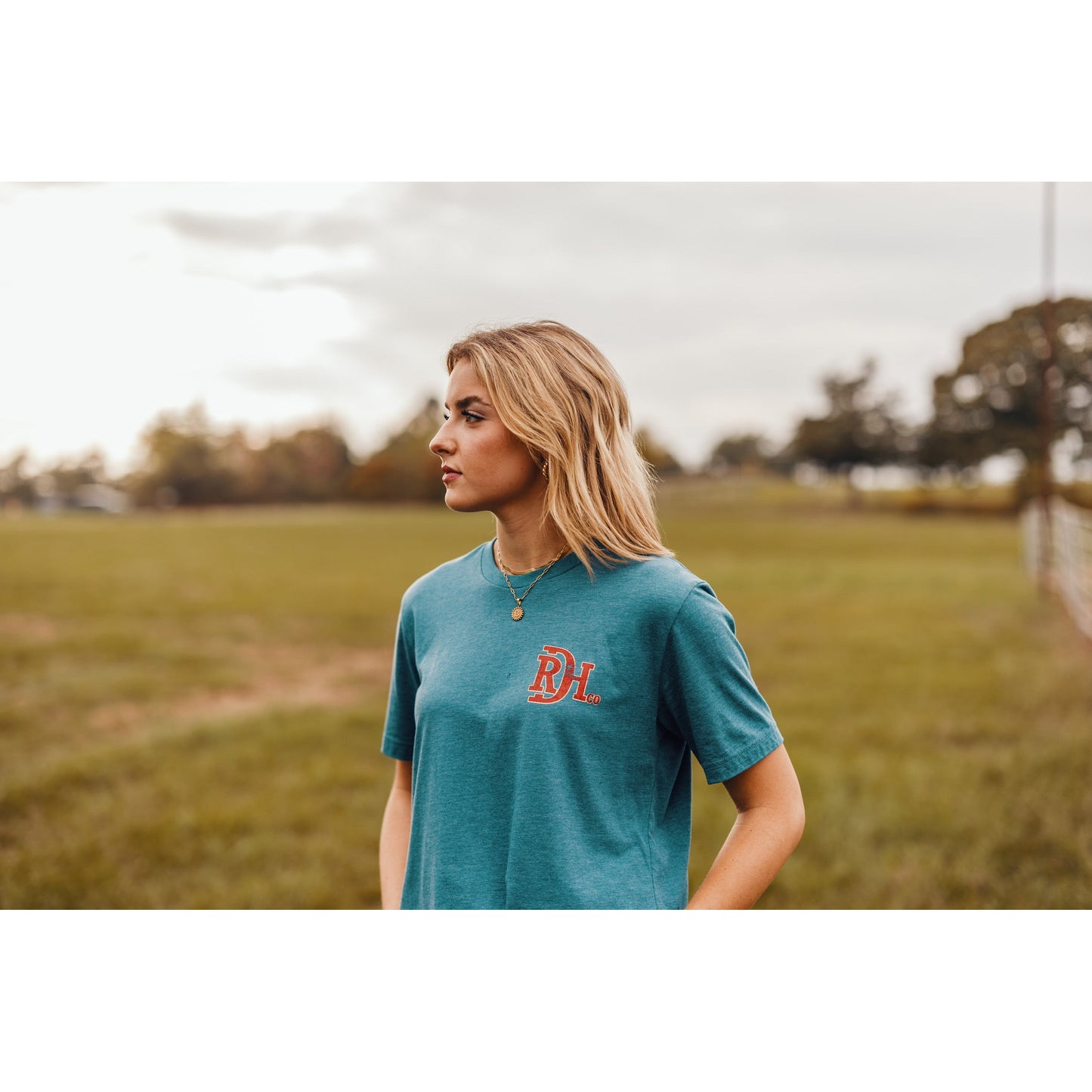 Red Dirt Hat Co. Unisex Vintage Aztec T-Shirt - Heather Navy
