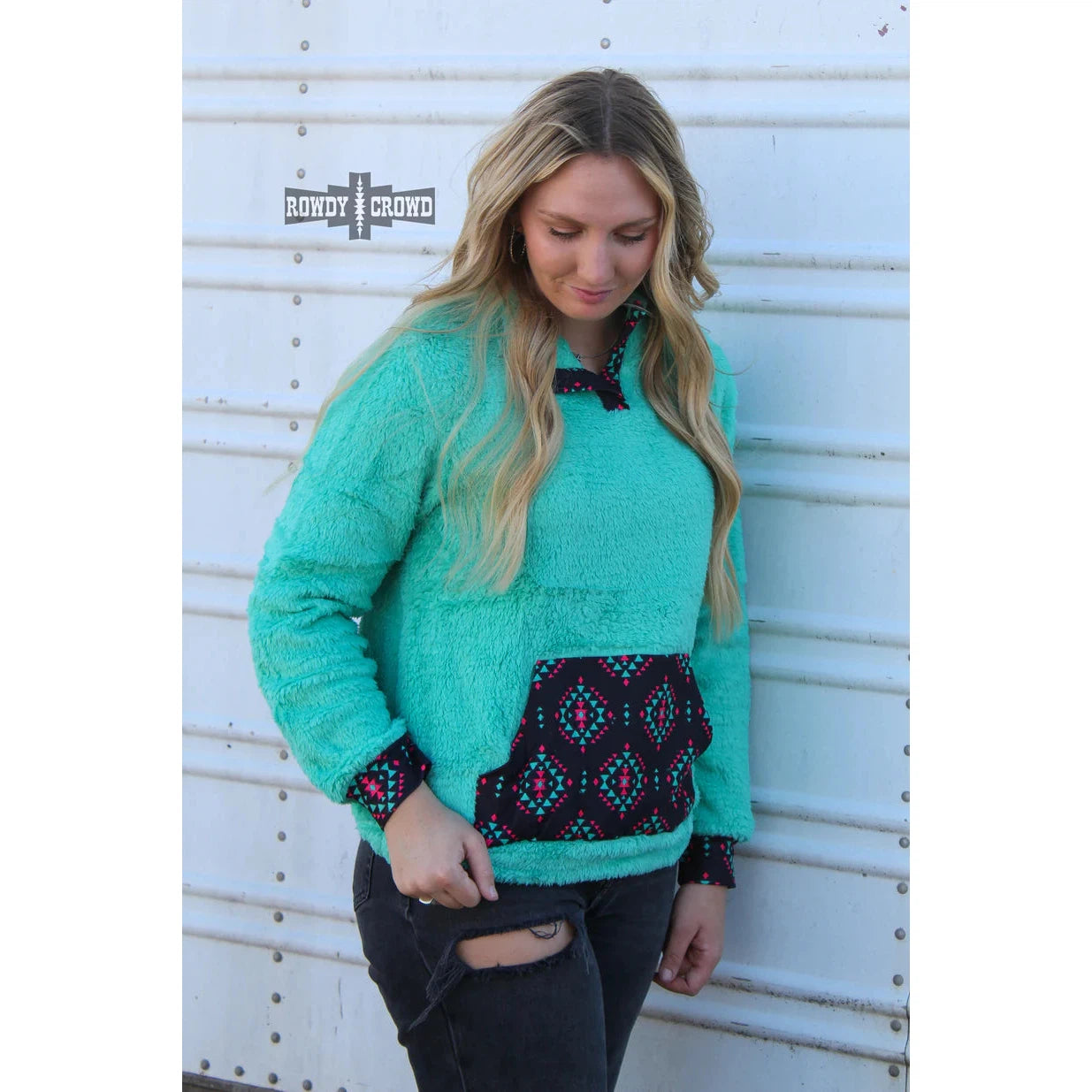 Rowdy Crowd Women's Pagosa Springs Sherpa Pullover - Turquoise