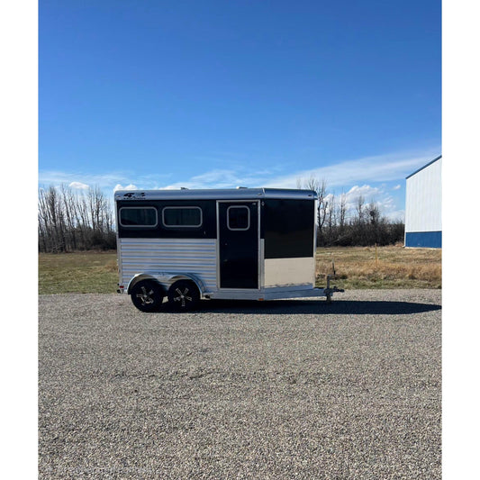 2027 4-Star 11' 2-Horse Slant Load Bumper Pull