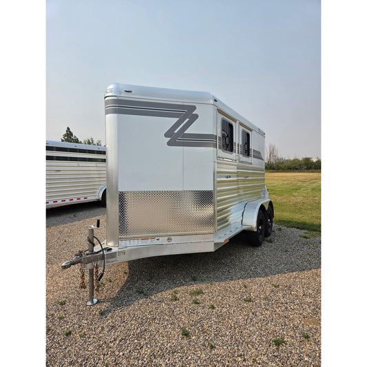 2027 4-Star 11' 2-Horse Slant Load Bumper Pull
